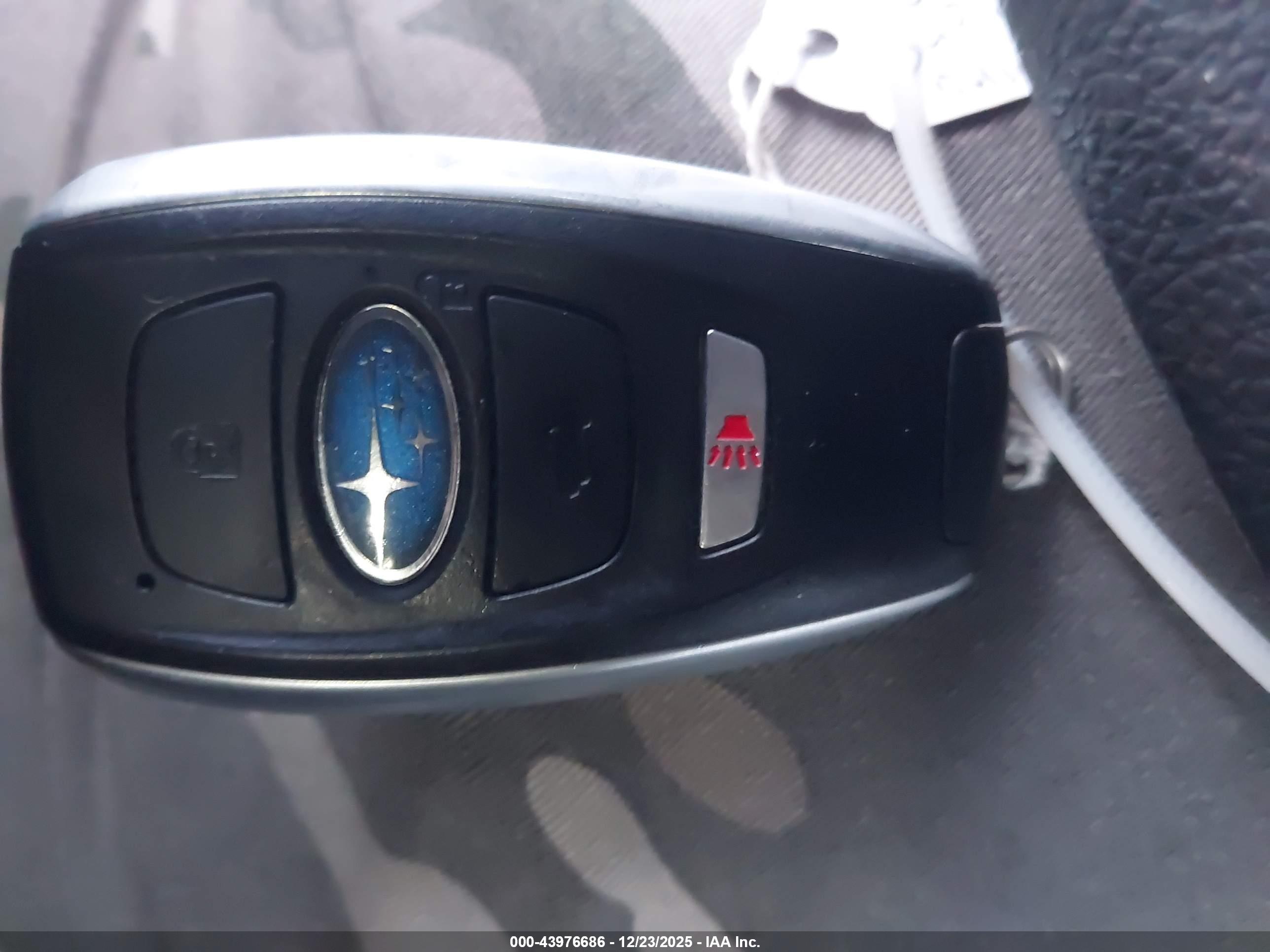 SUBARU CROSSTREK image 11