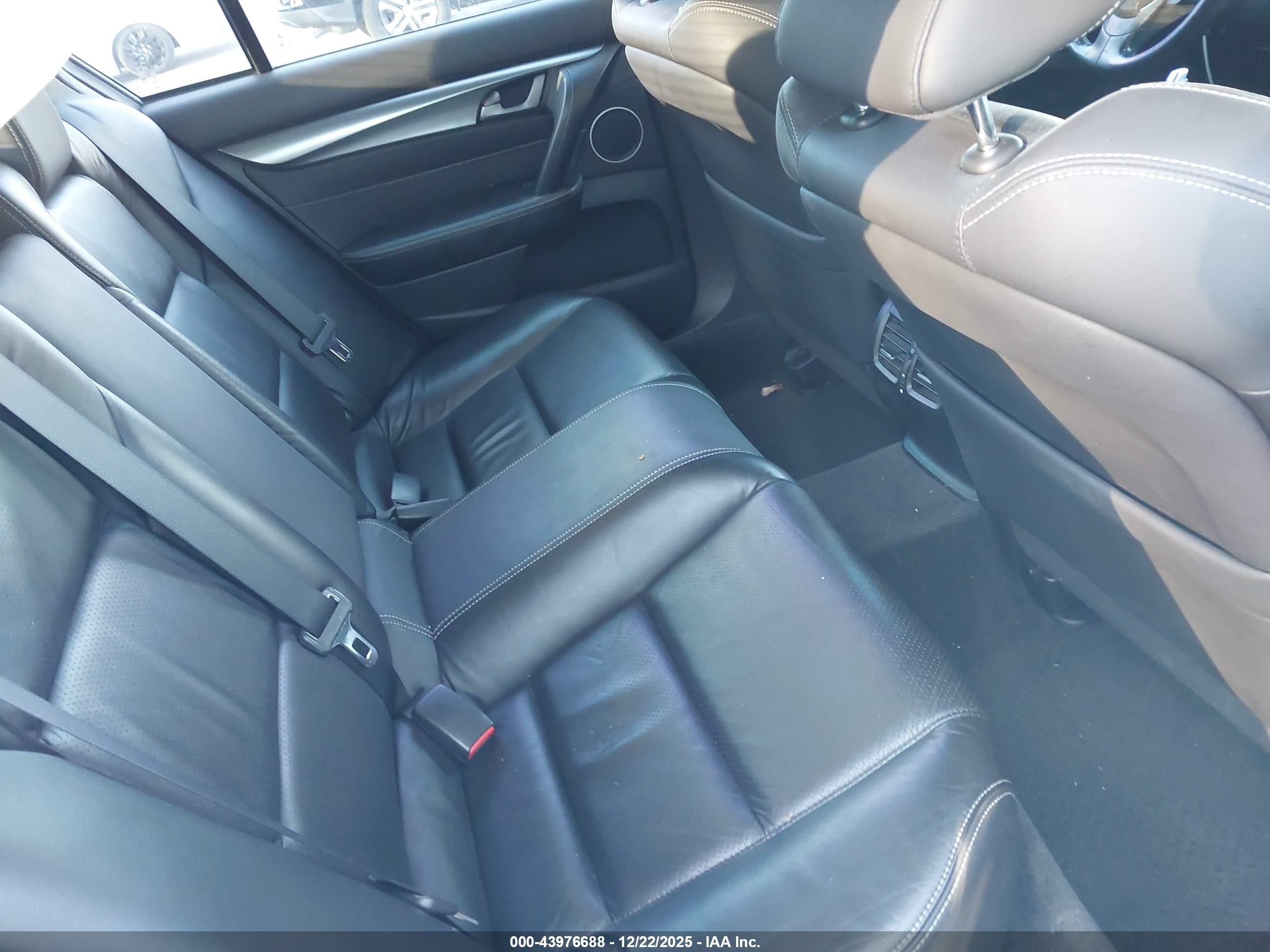 ACURA TL image 8