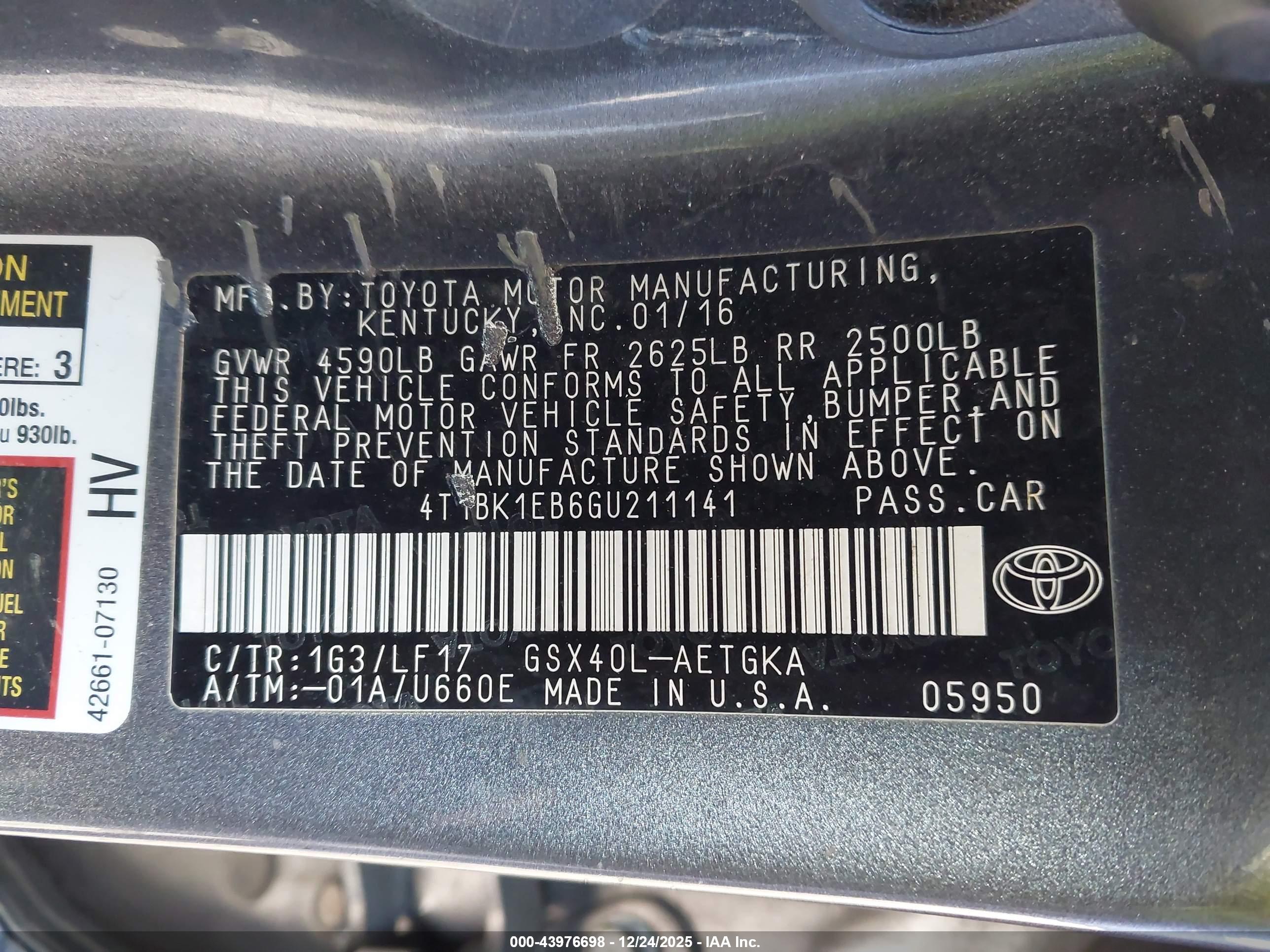 TOYOTA AVALON image 9