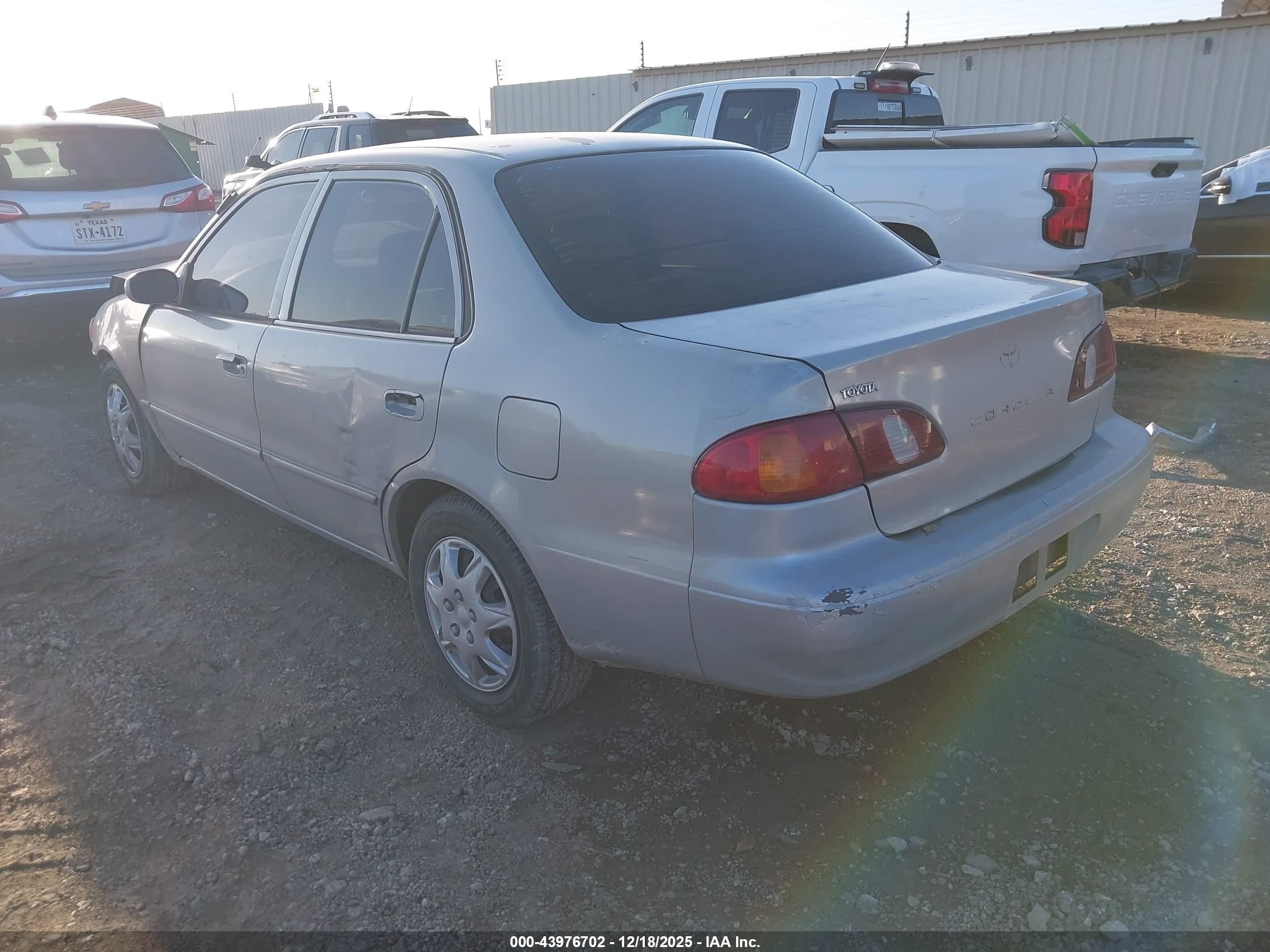 TOYOTA COROLLA image 3