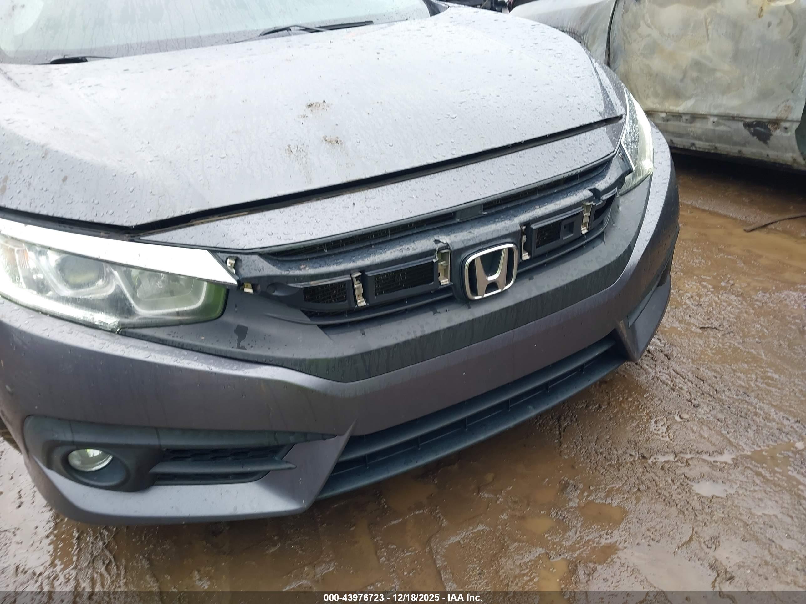 HONDA CIVIC image 6