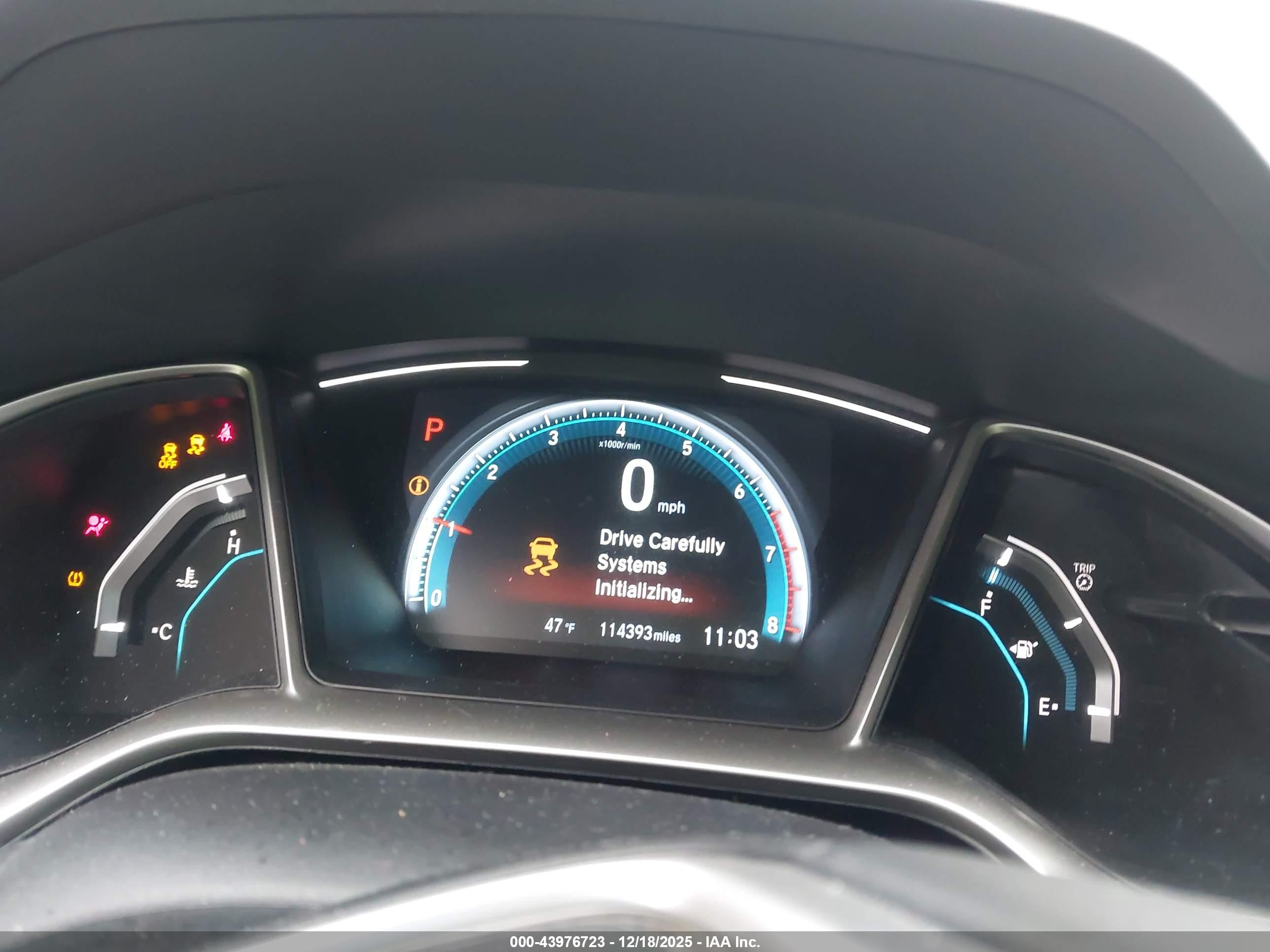 HONDA CIVIC image 7
