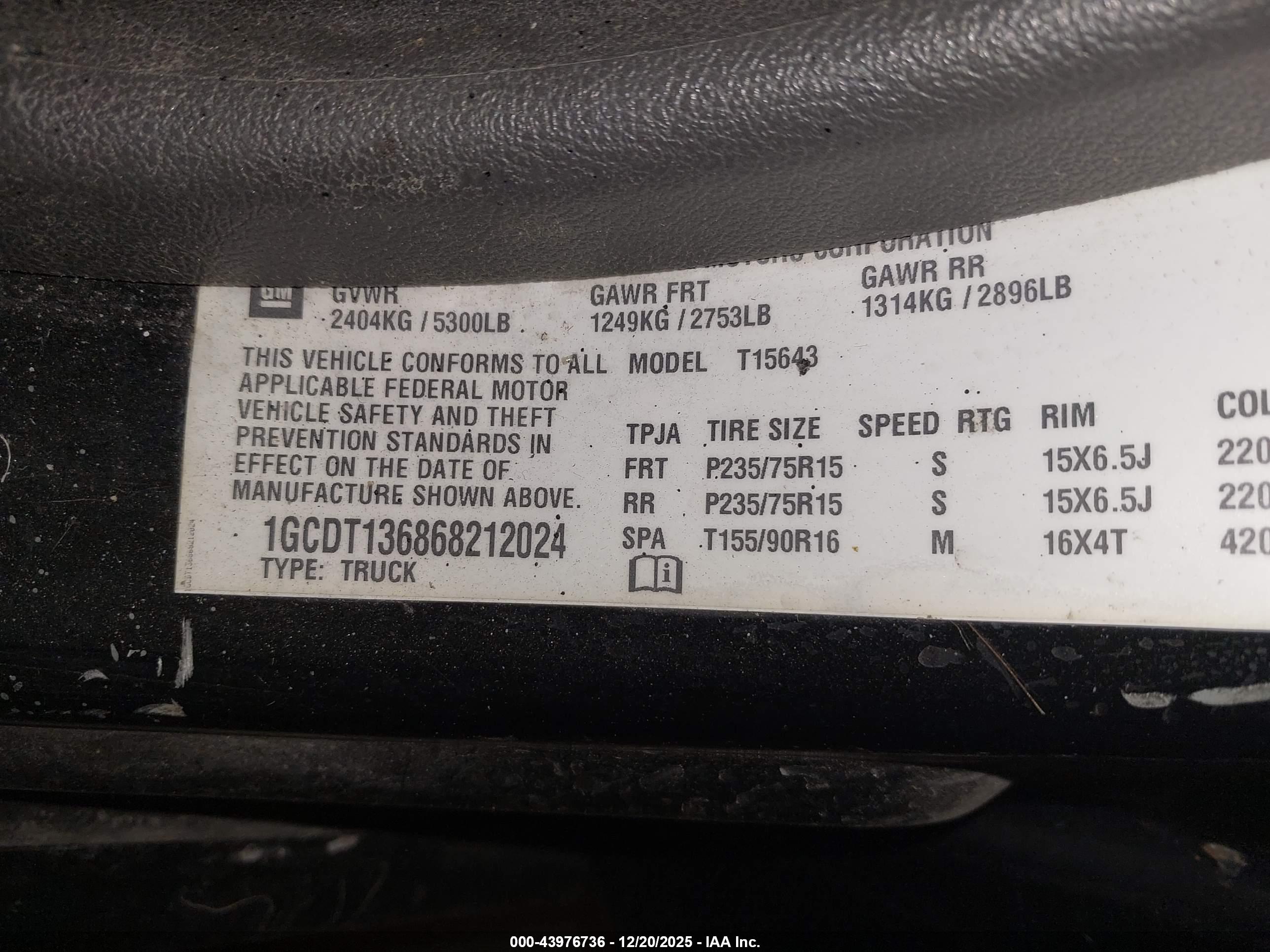 CHEVROLET COLORADO image 9