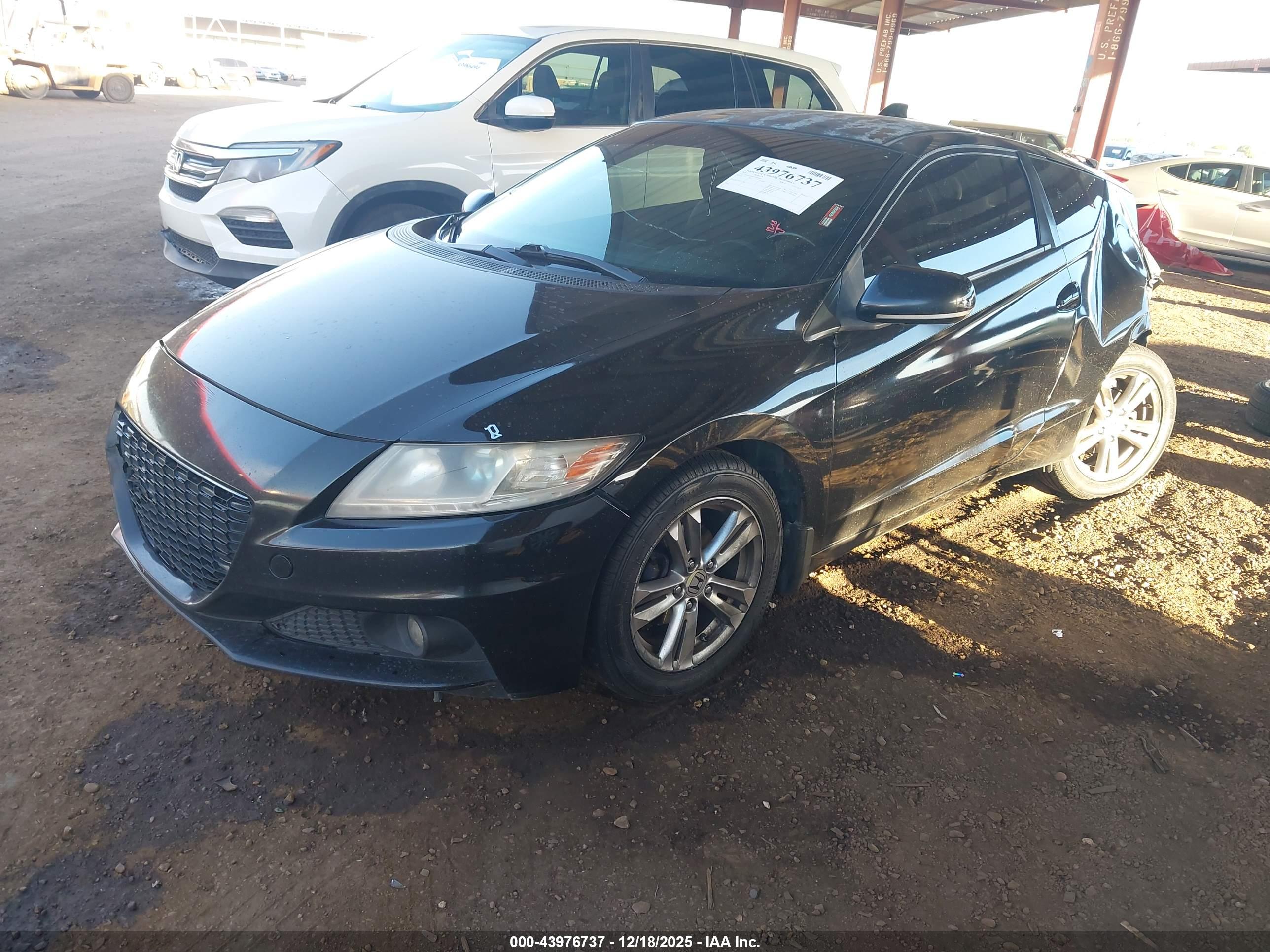 HONDA CR-Z image 2