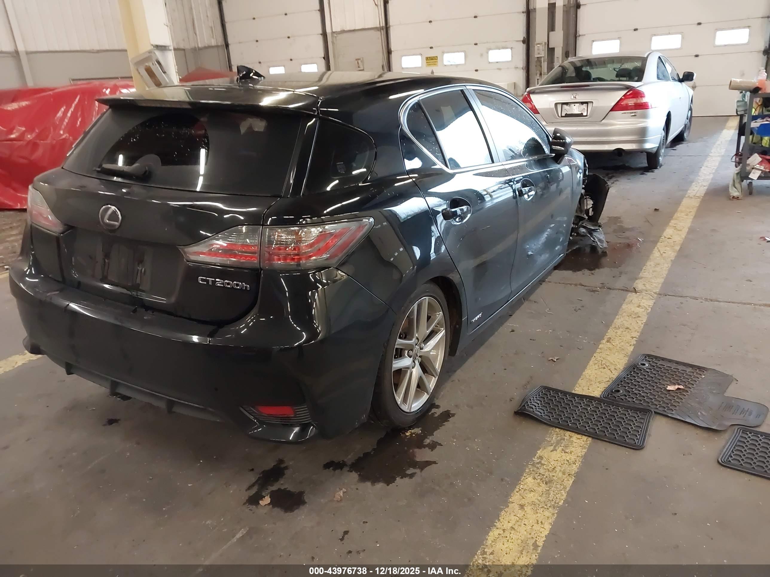 LEXUS CT image 4
