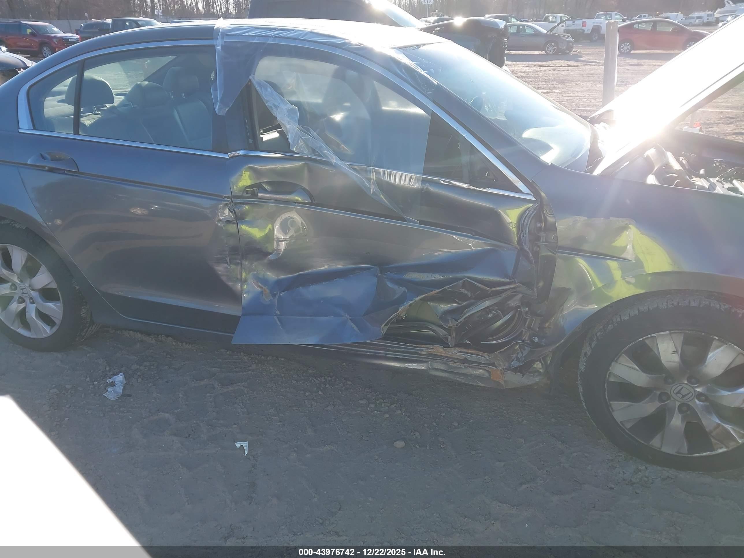 HONDA ACCORD image 6