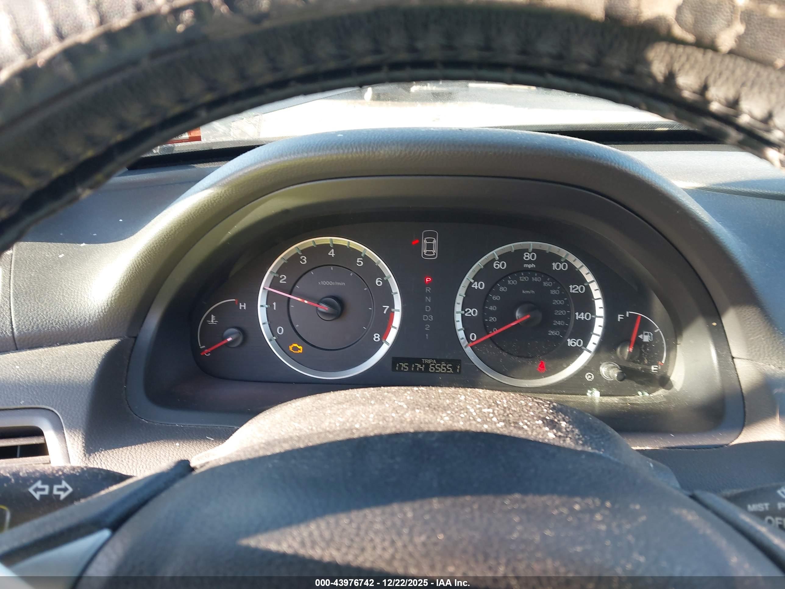 HONDA ACCORD image 7