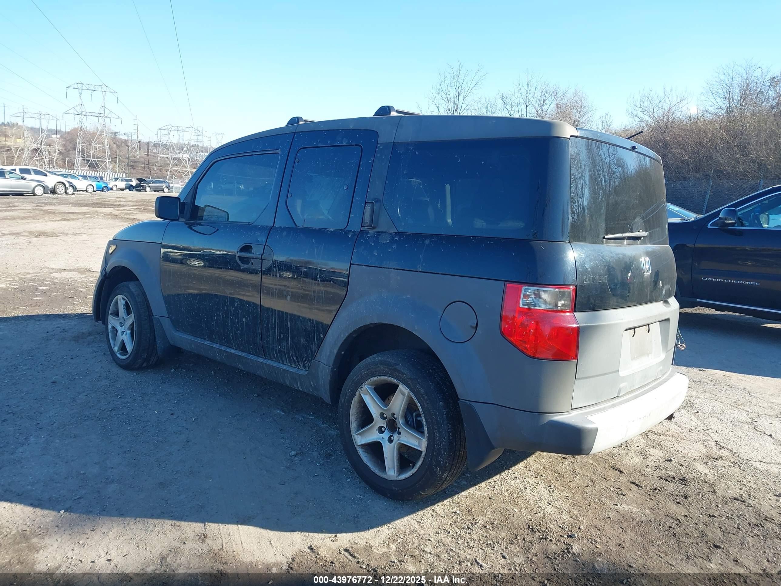 HONDA ELEMENT image 3