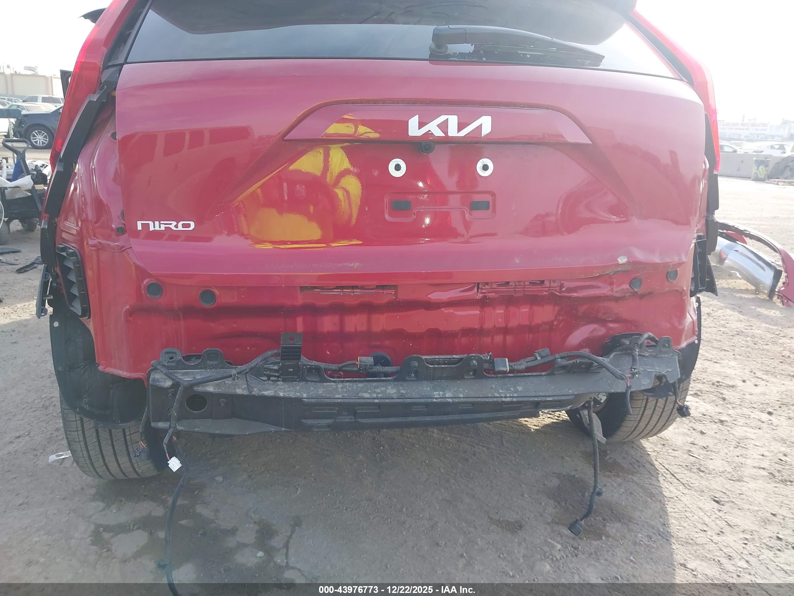 KIA NIRO image 6