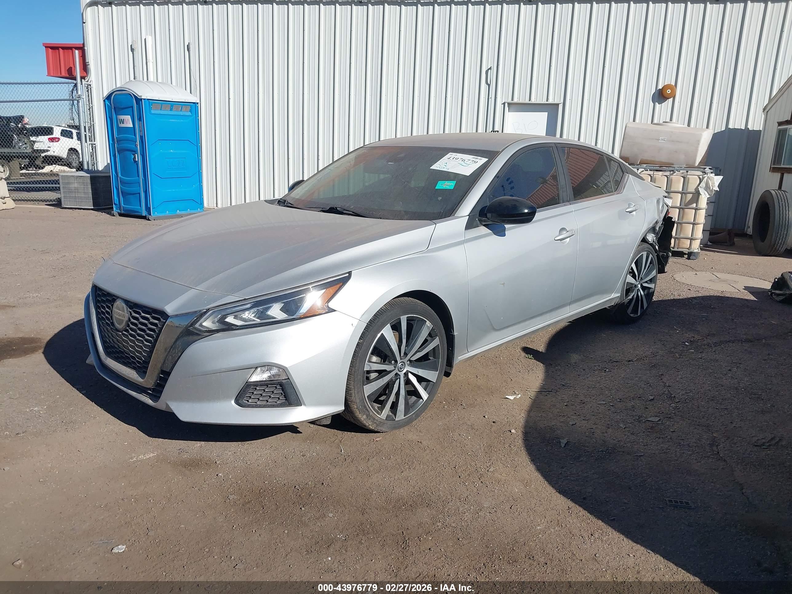 NISSAN ALTIMA image 2