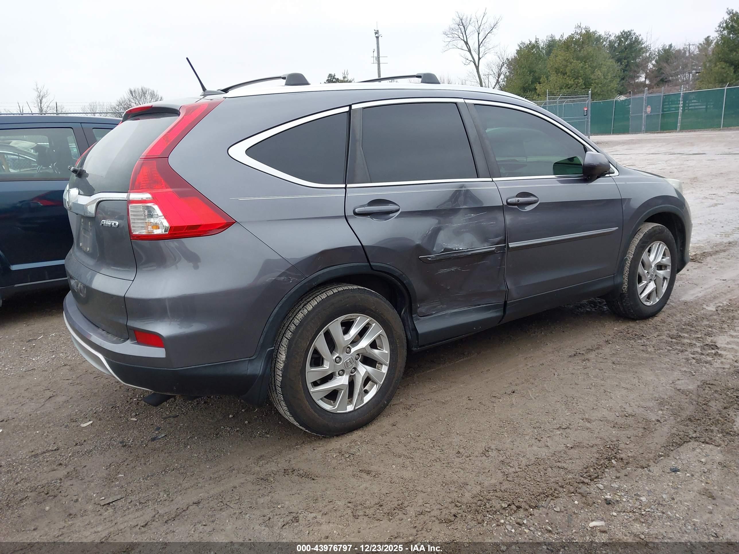 HONDA CR-V image 4