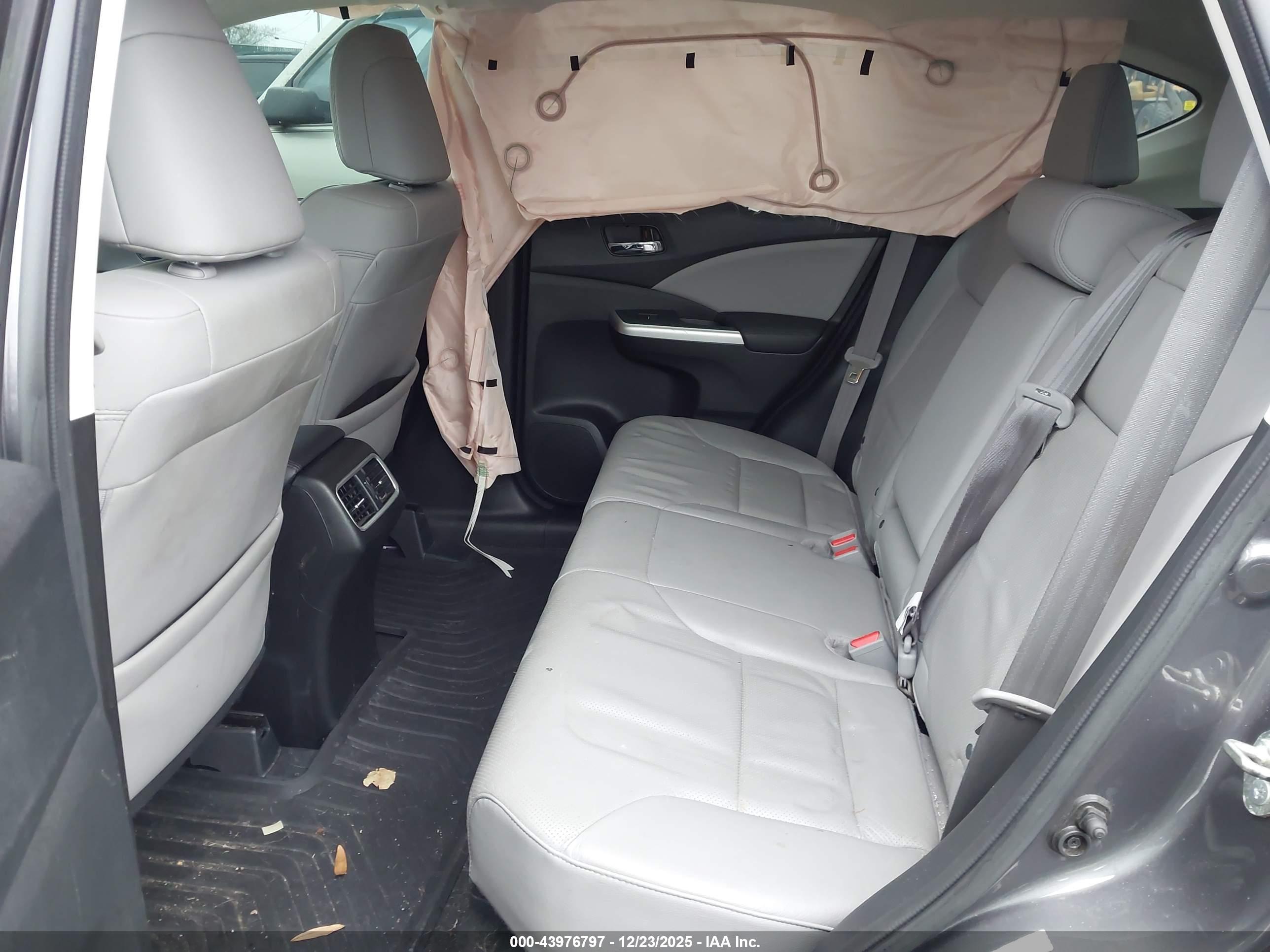 HONDA CR-V image 8