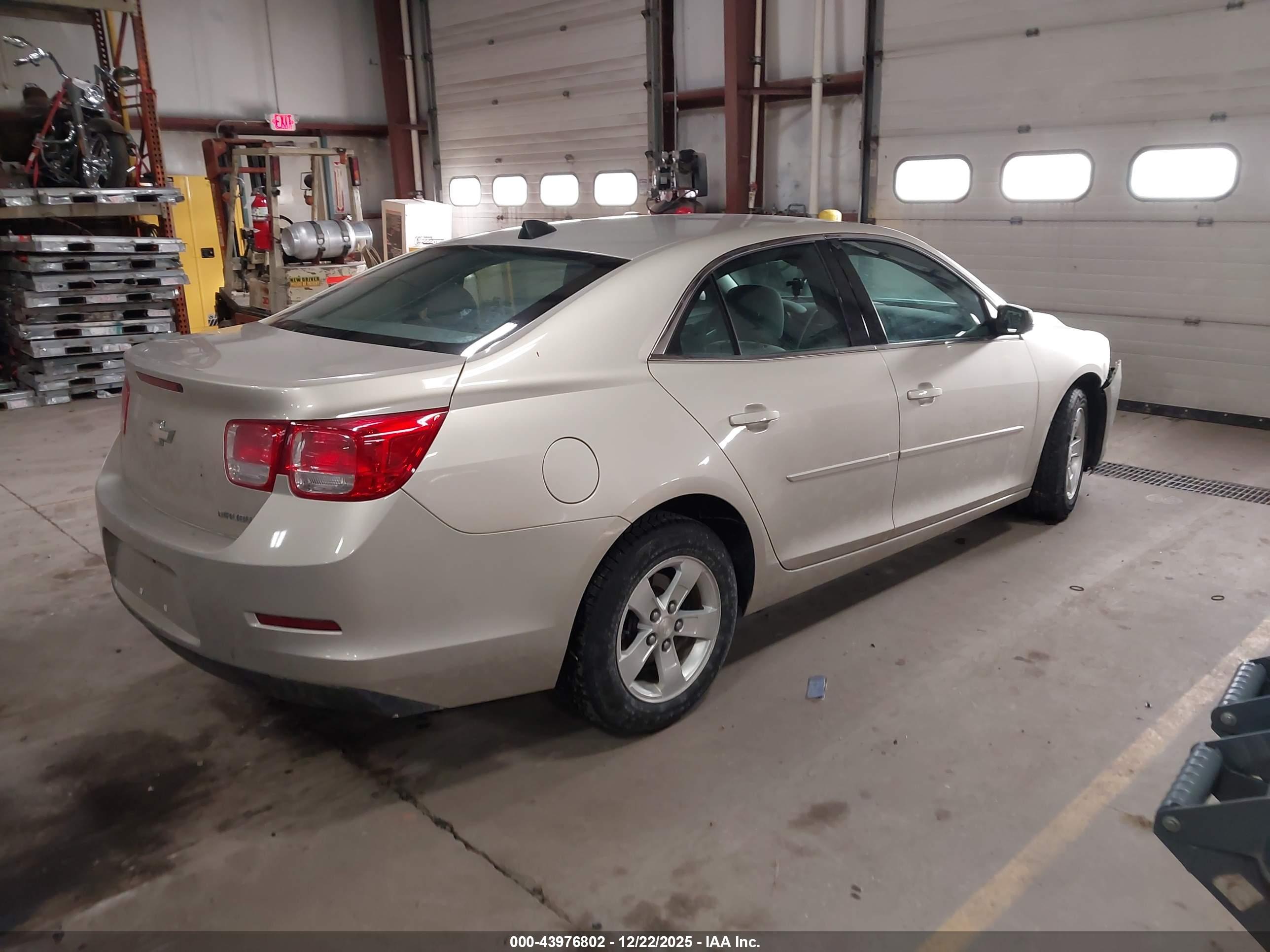 CHEVROLET MALIBU image 4