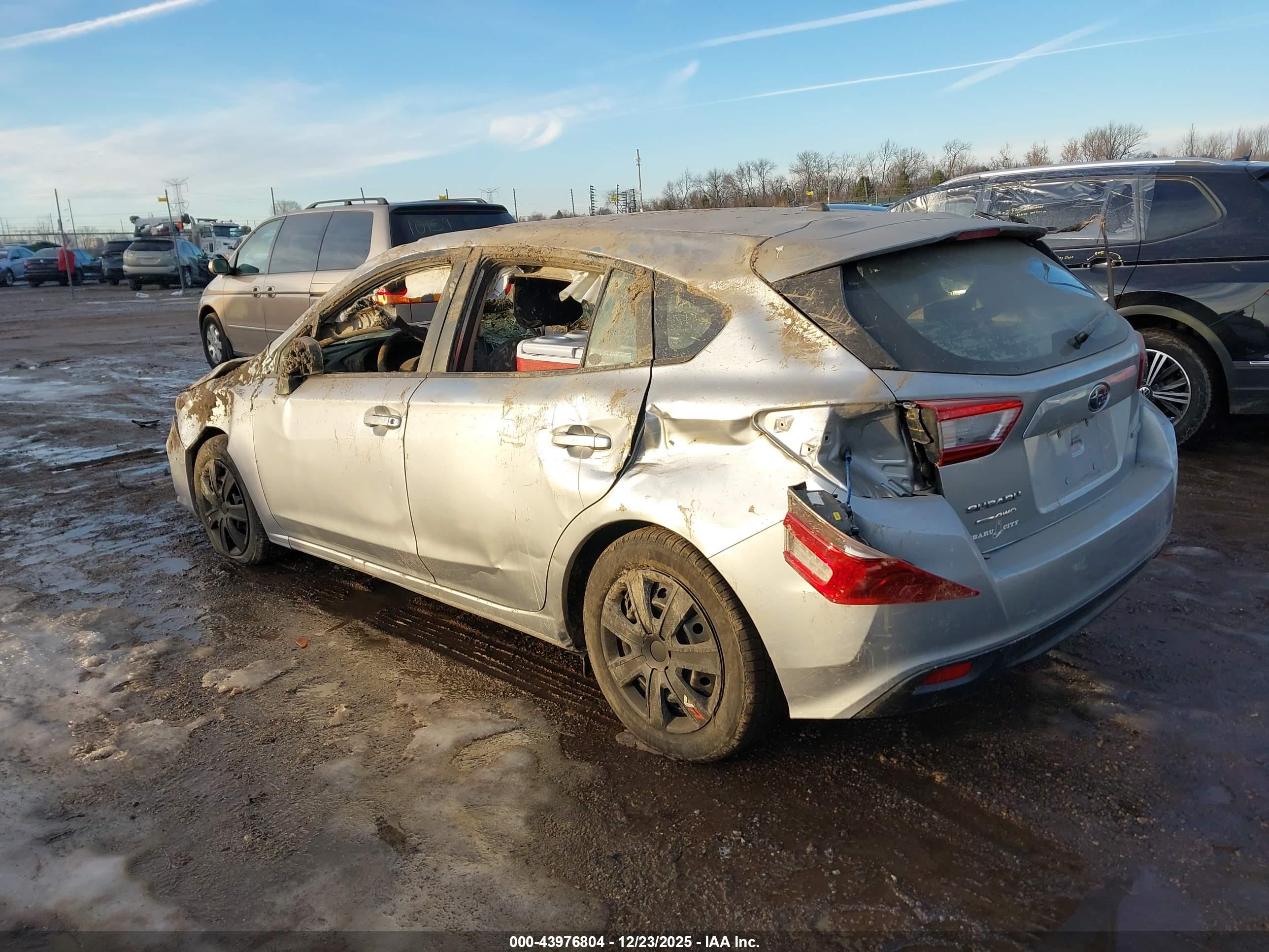 SUBARU IMPREZA image 3