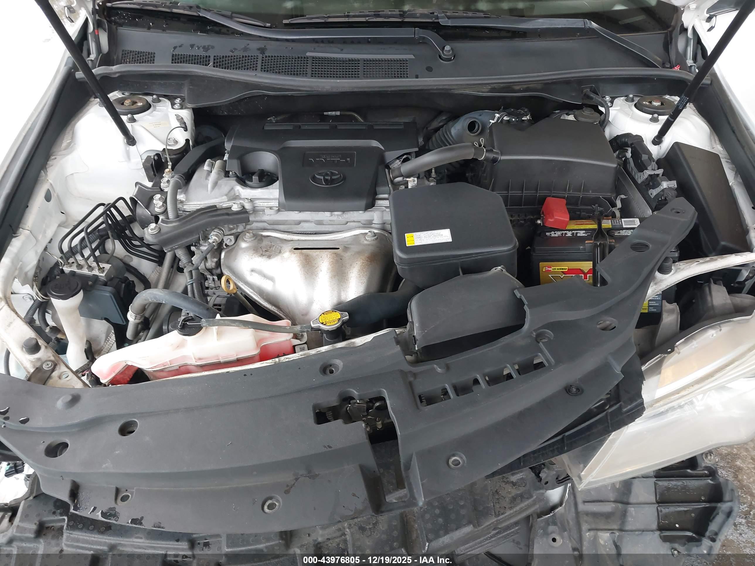 TOYOTA CAMRY image 10