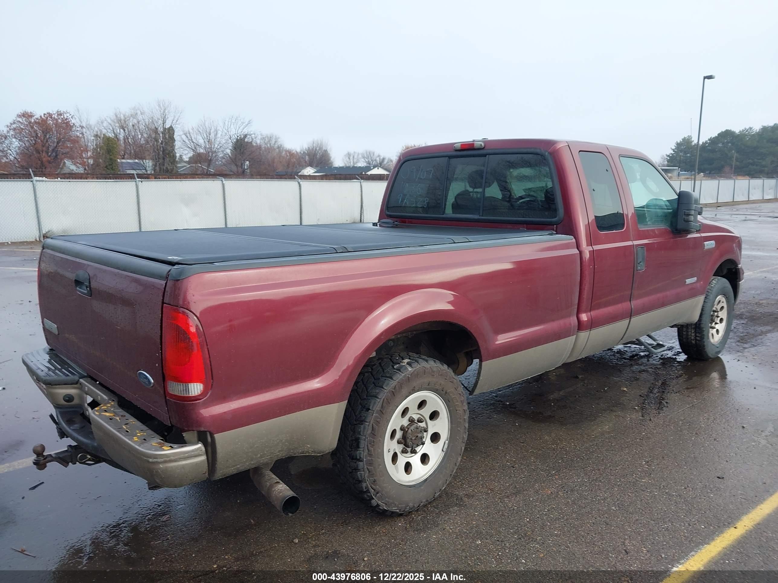 FORD F-250 image 4