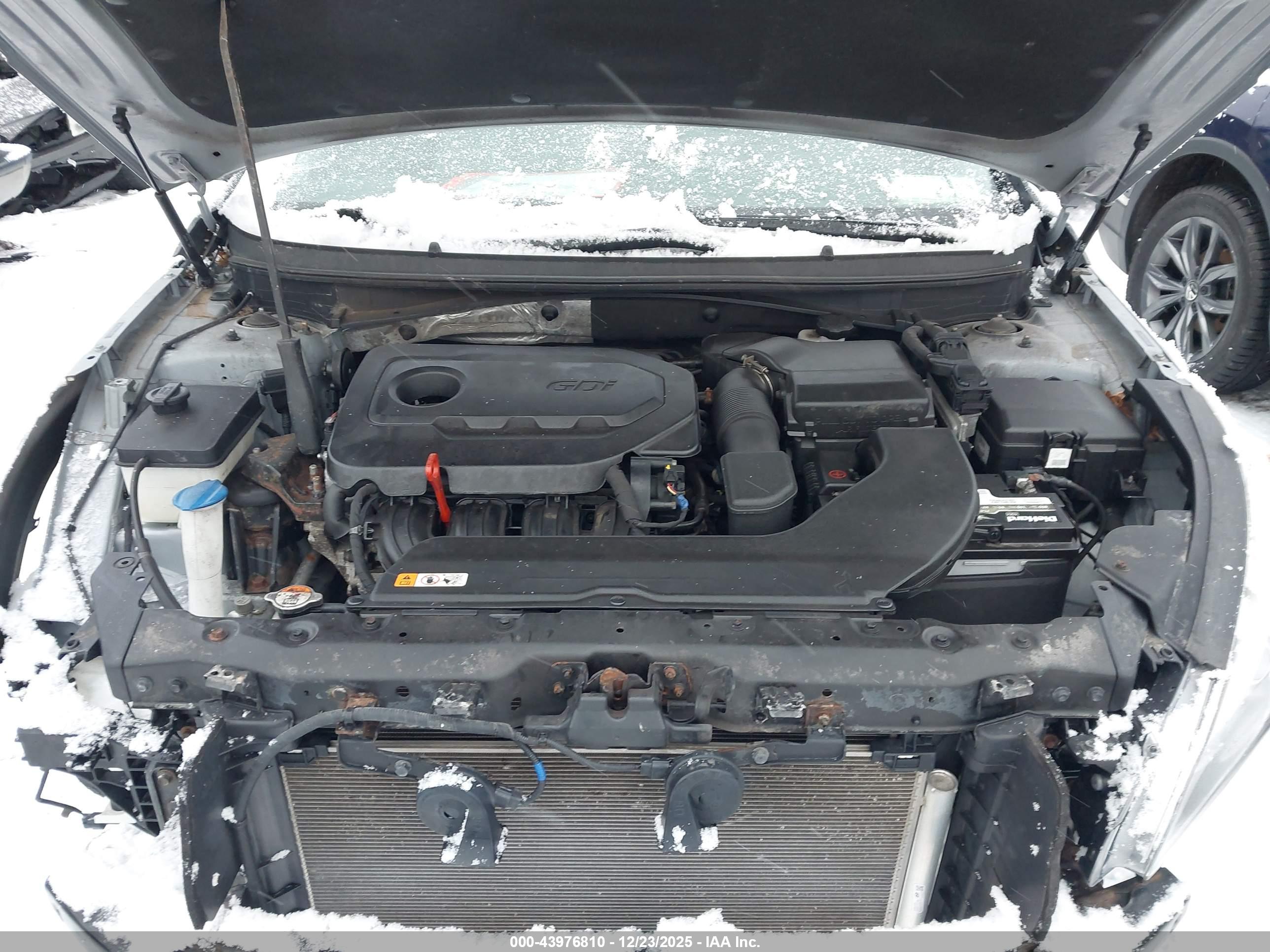 HYUNDAI SONATA image 10