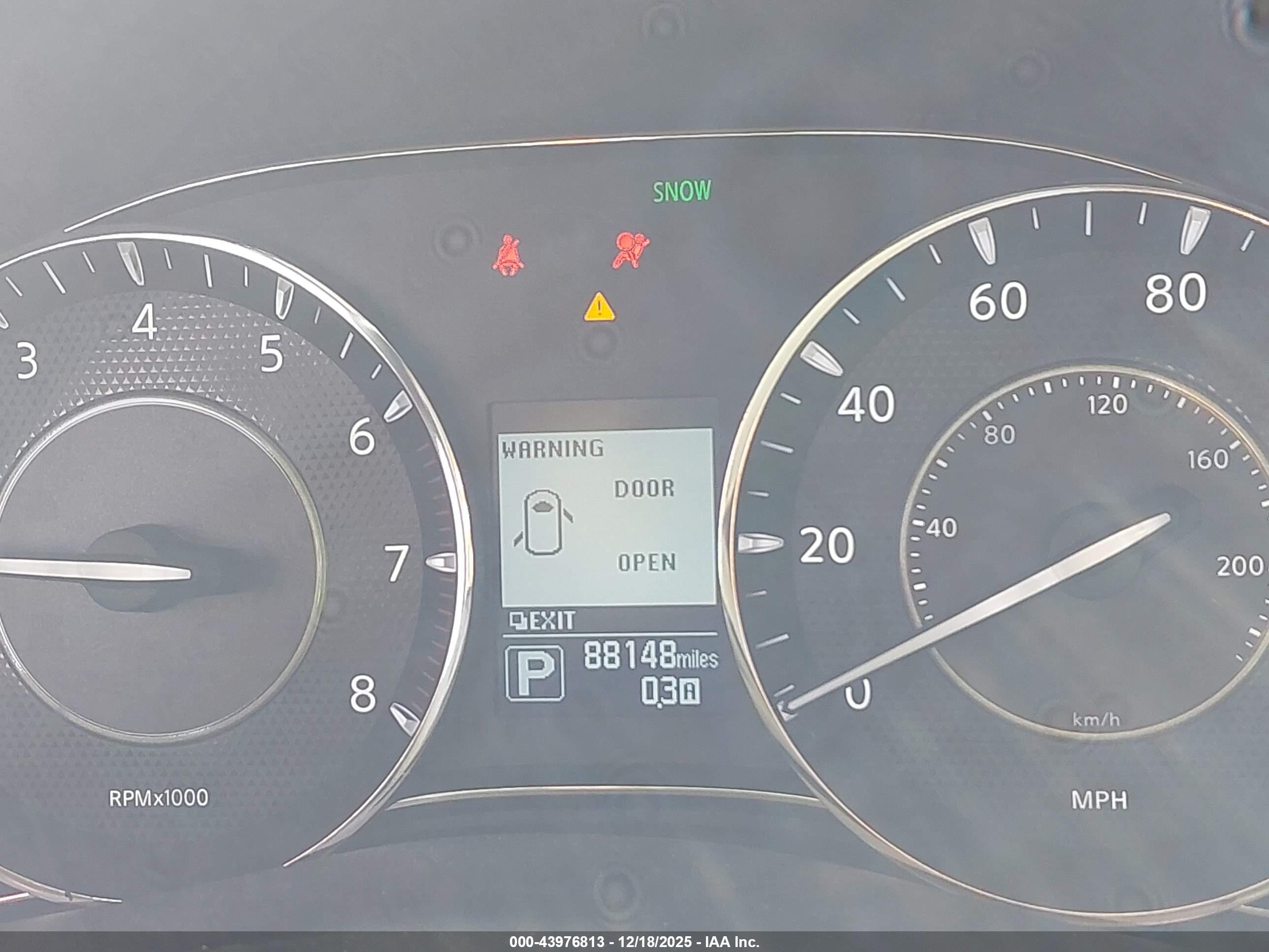 NISSAN ARMADA image 7