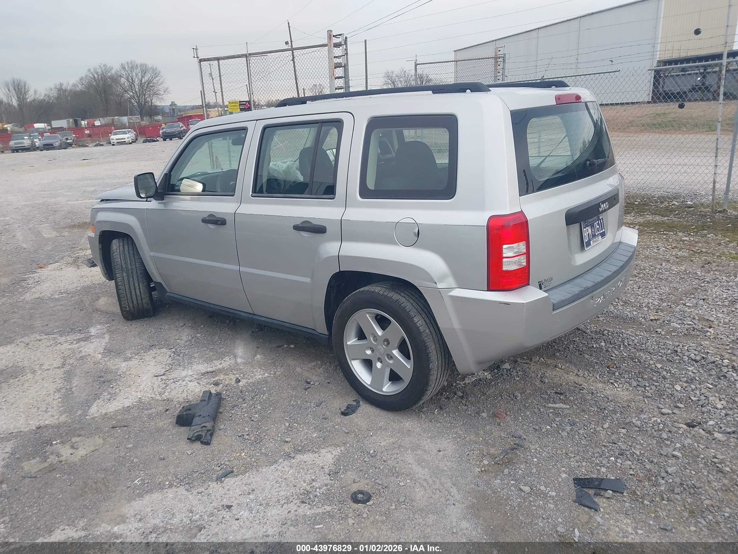JEEP PATRIOT image 3