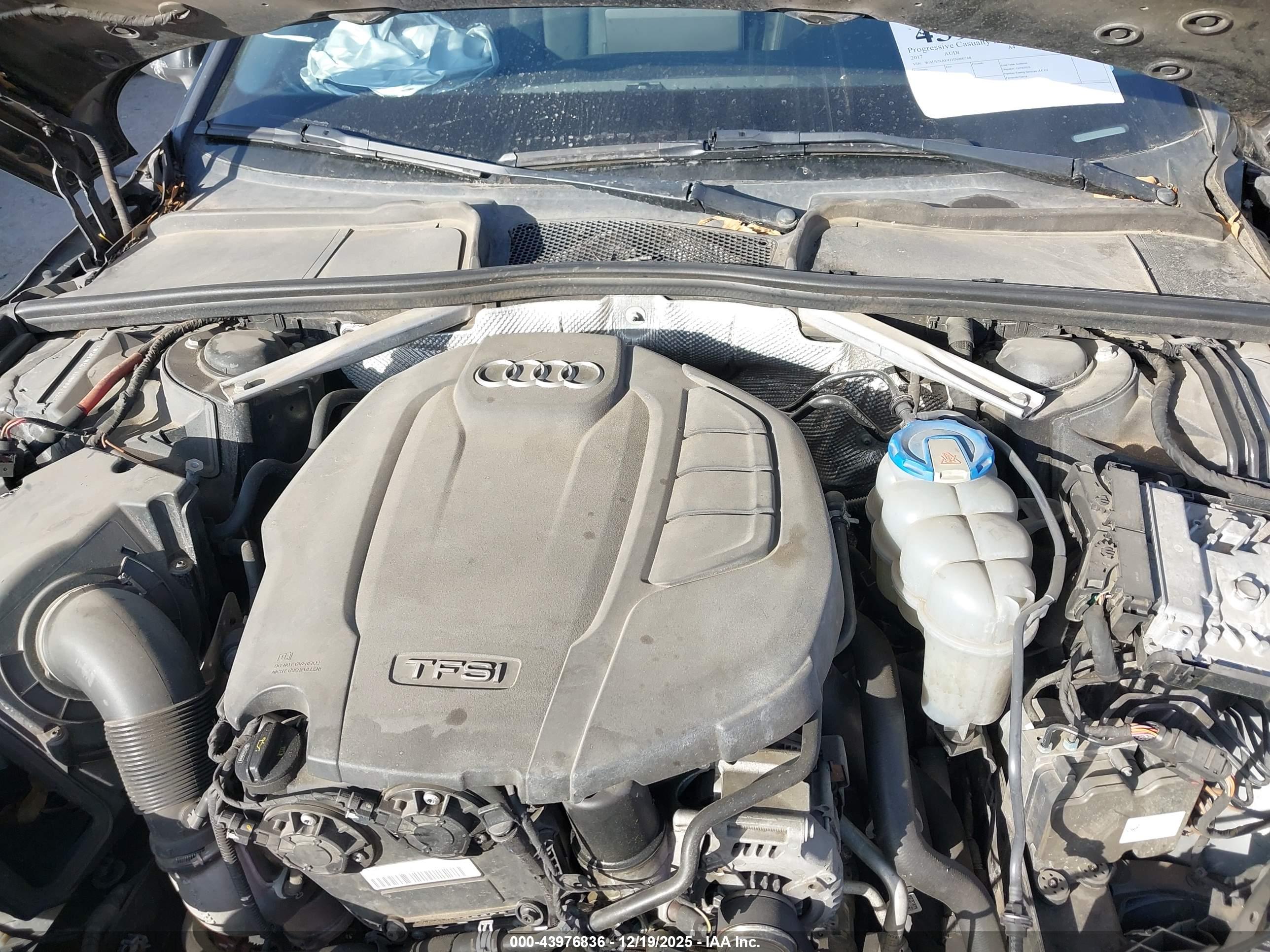 AUDI A4 image 10