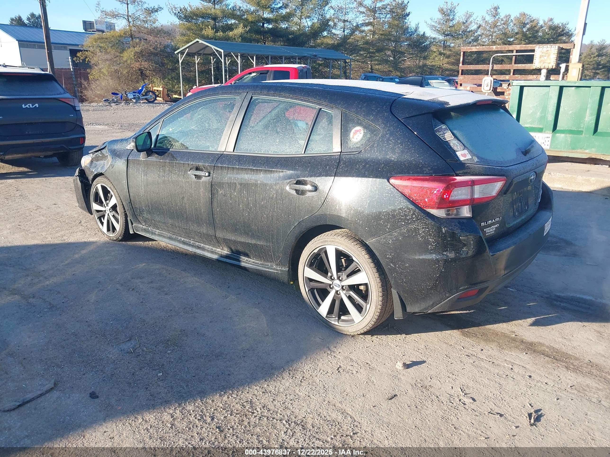SUBARU IMPREZA image 3