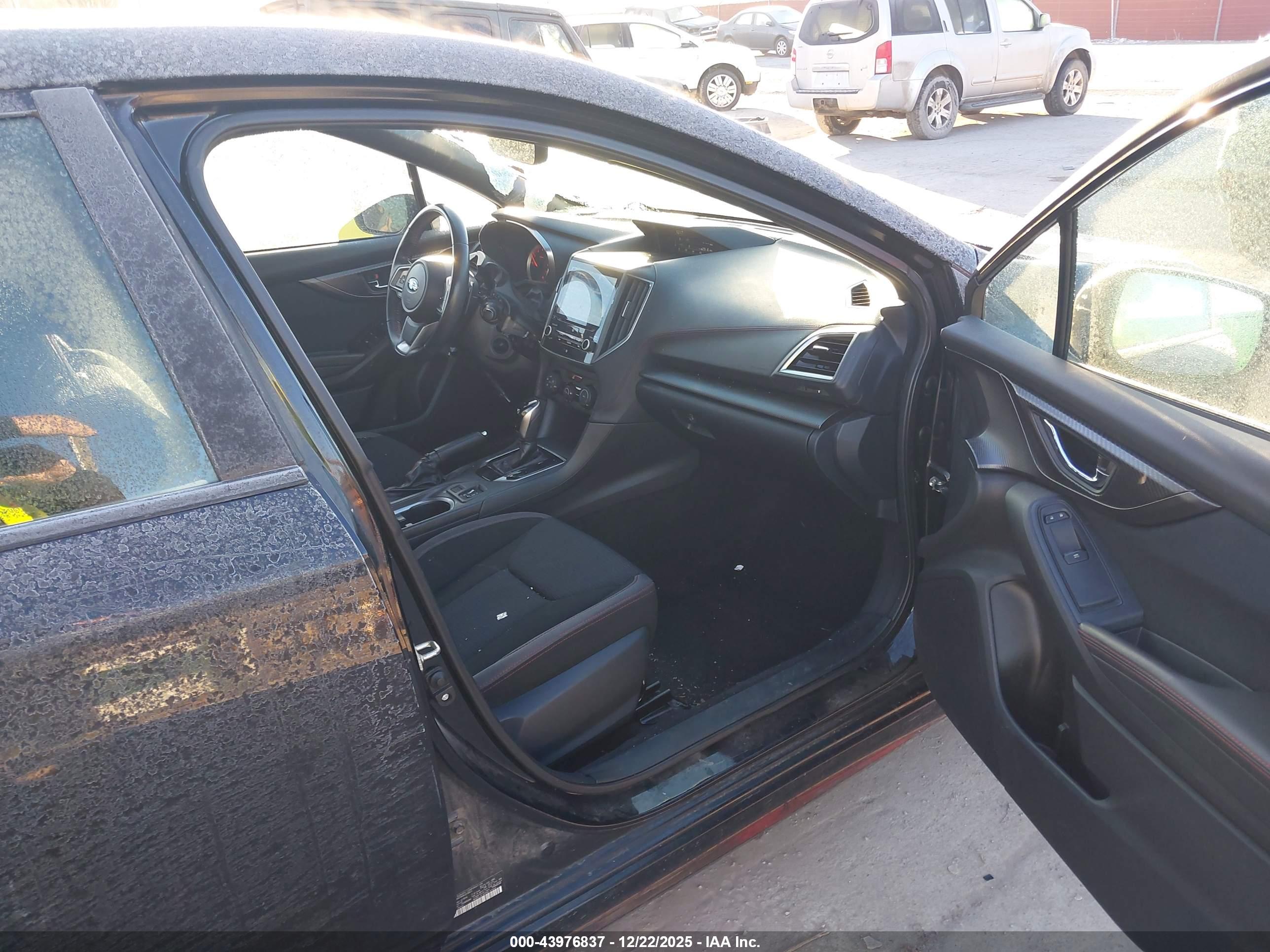 SUBARU IMPREZA image 5