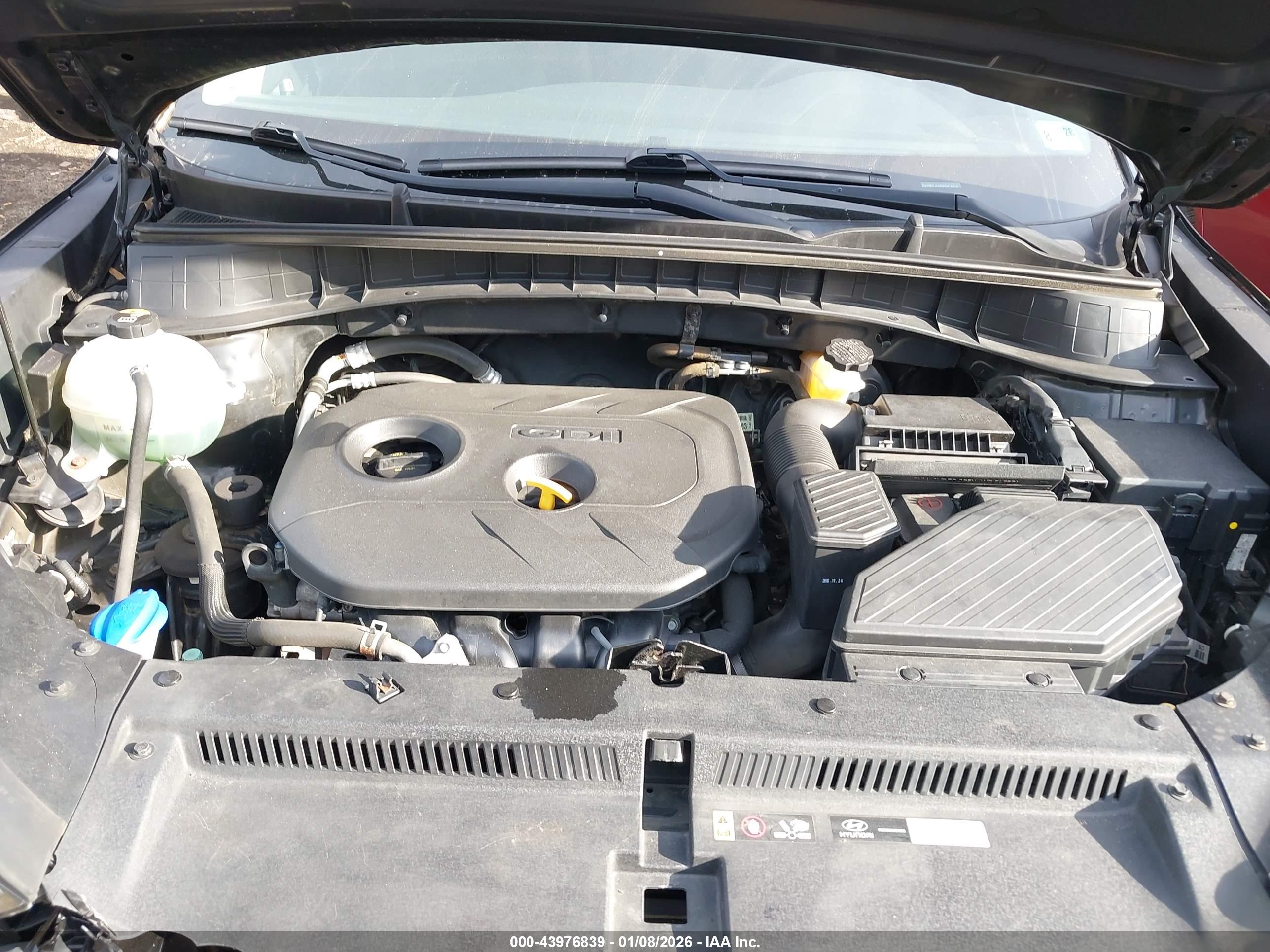 HYUNDAI TUCSON image 10