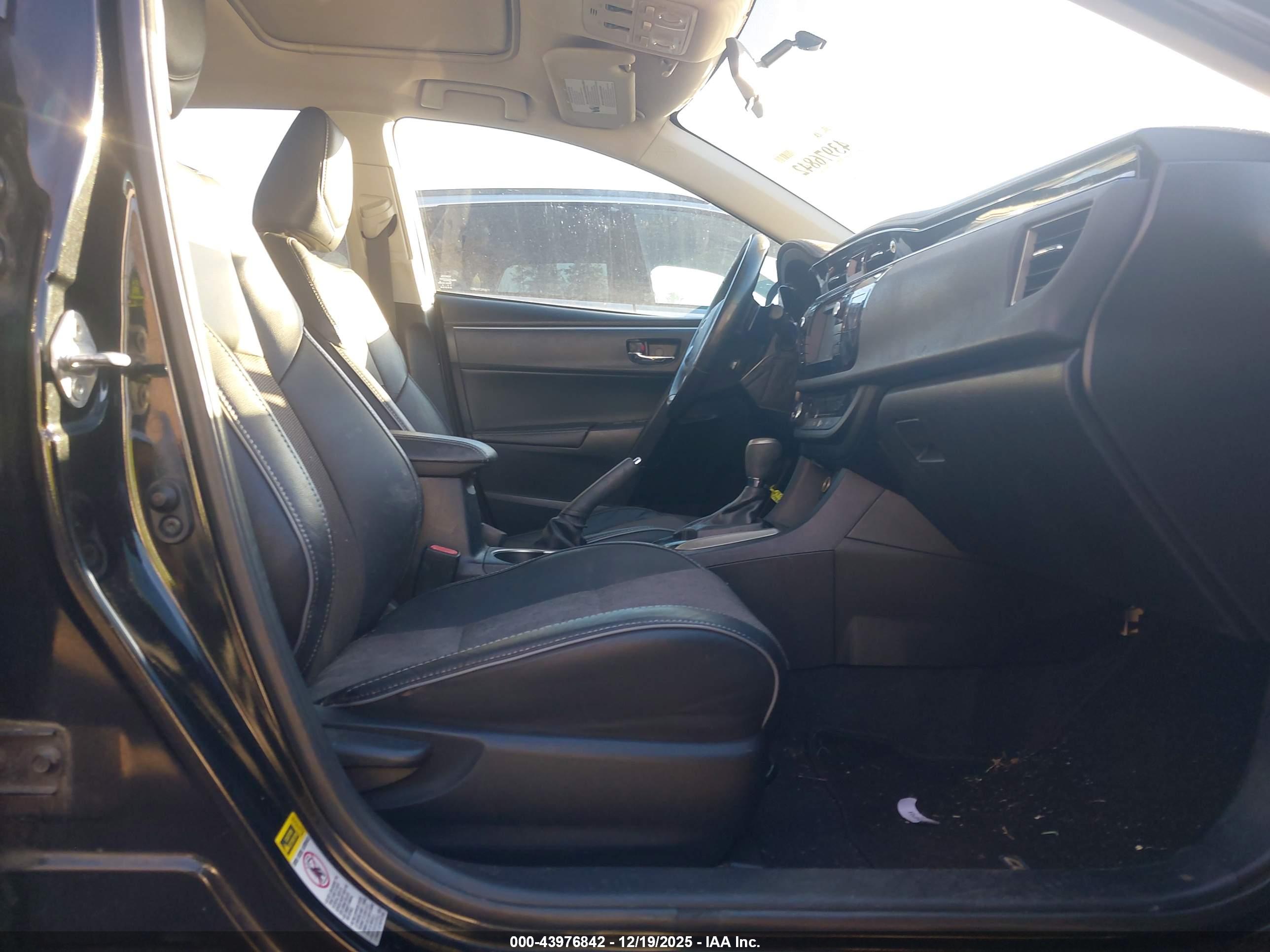 TOYOTA COROLLA image 5