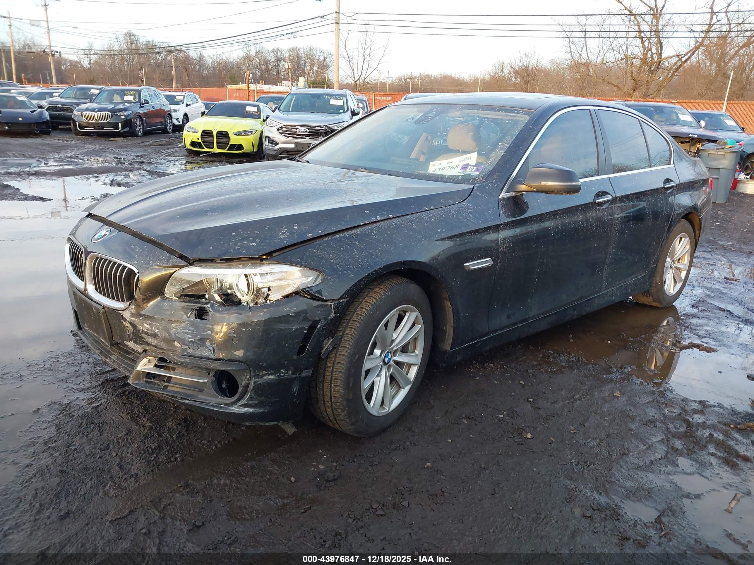 BMW 528I image 2