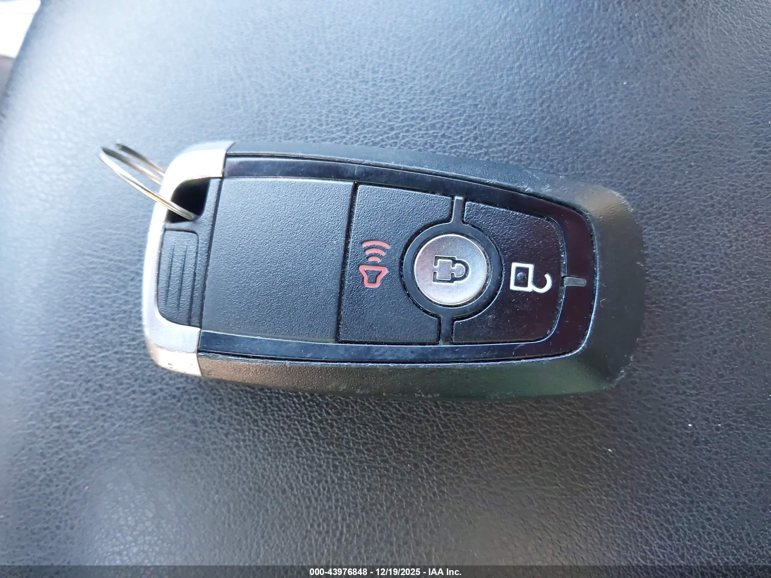FORD EDGE image 11