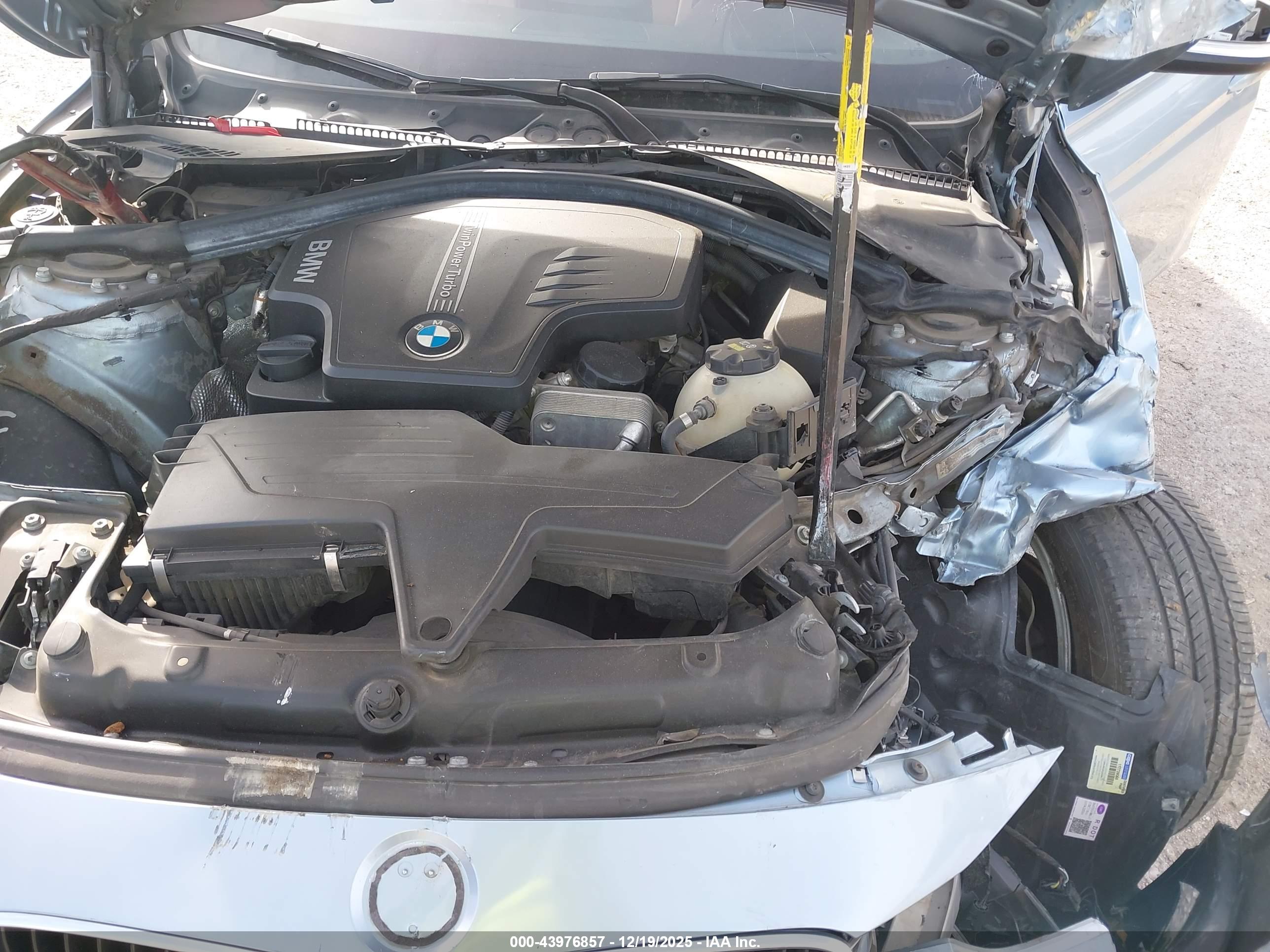 BMW 328I image 10