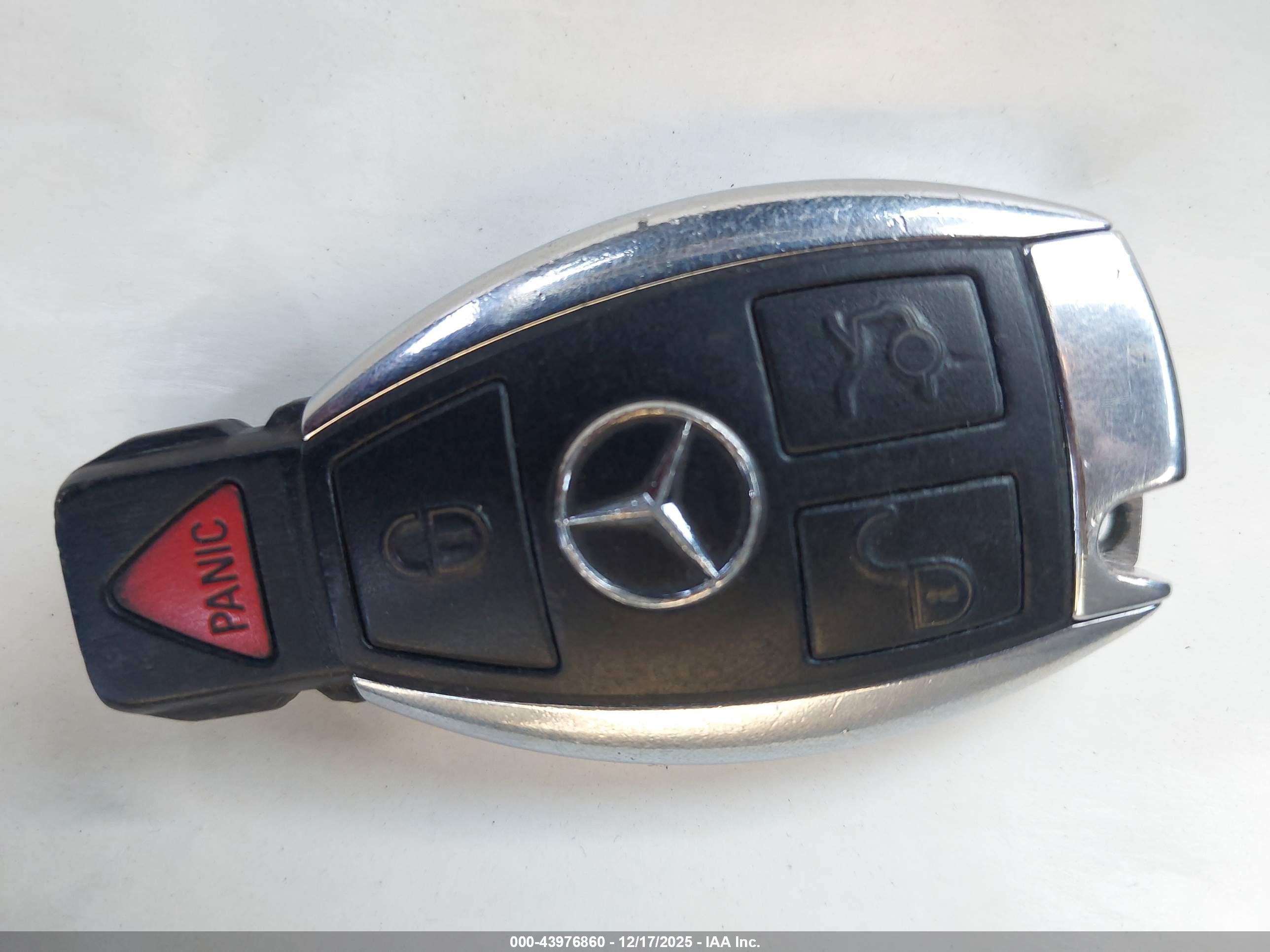 MERCEDES-BENZ C image 11