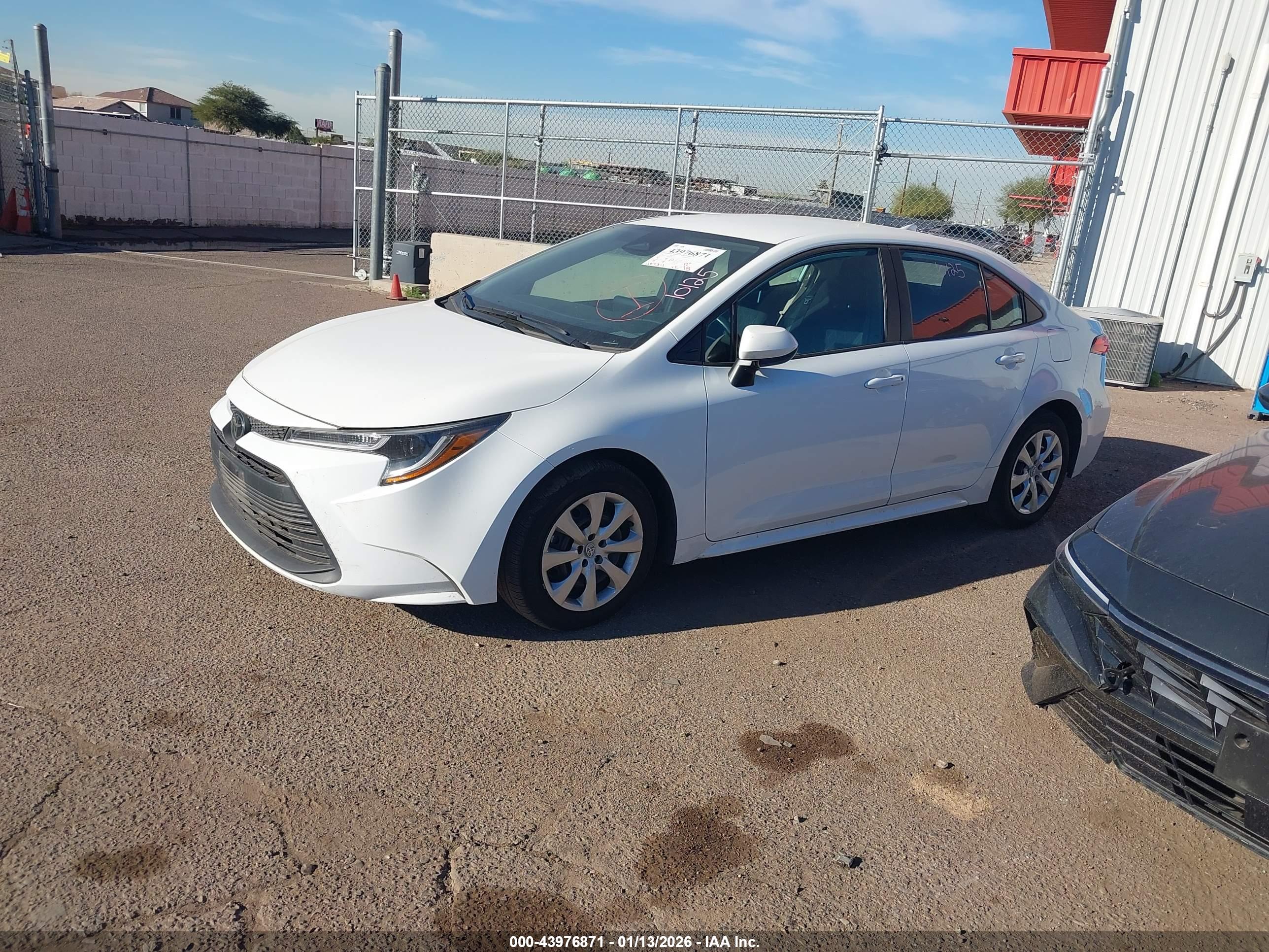 TOYOTA COROLLA image 2