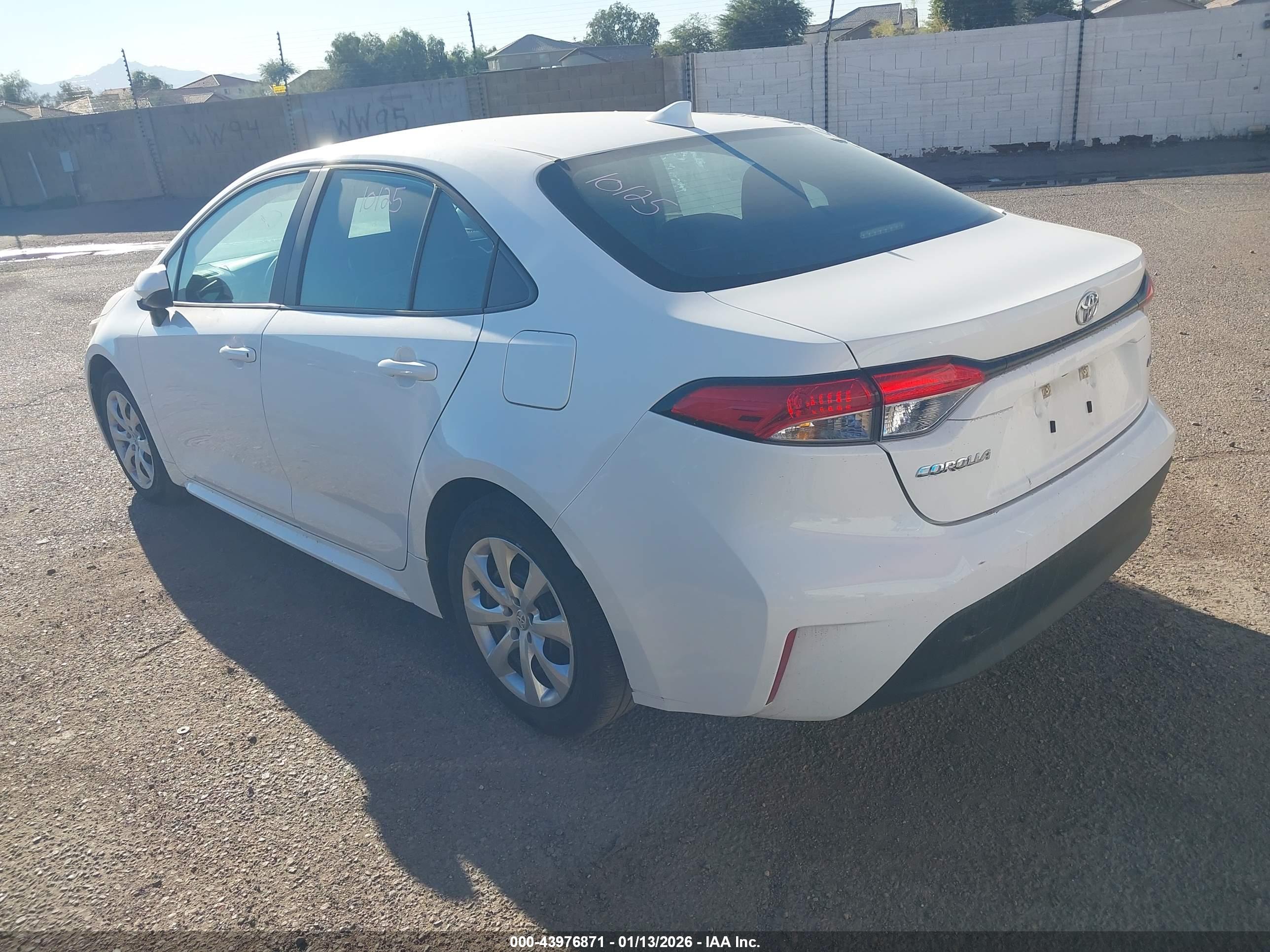 TOYOTA COROLLA image 3