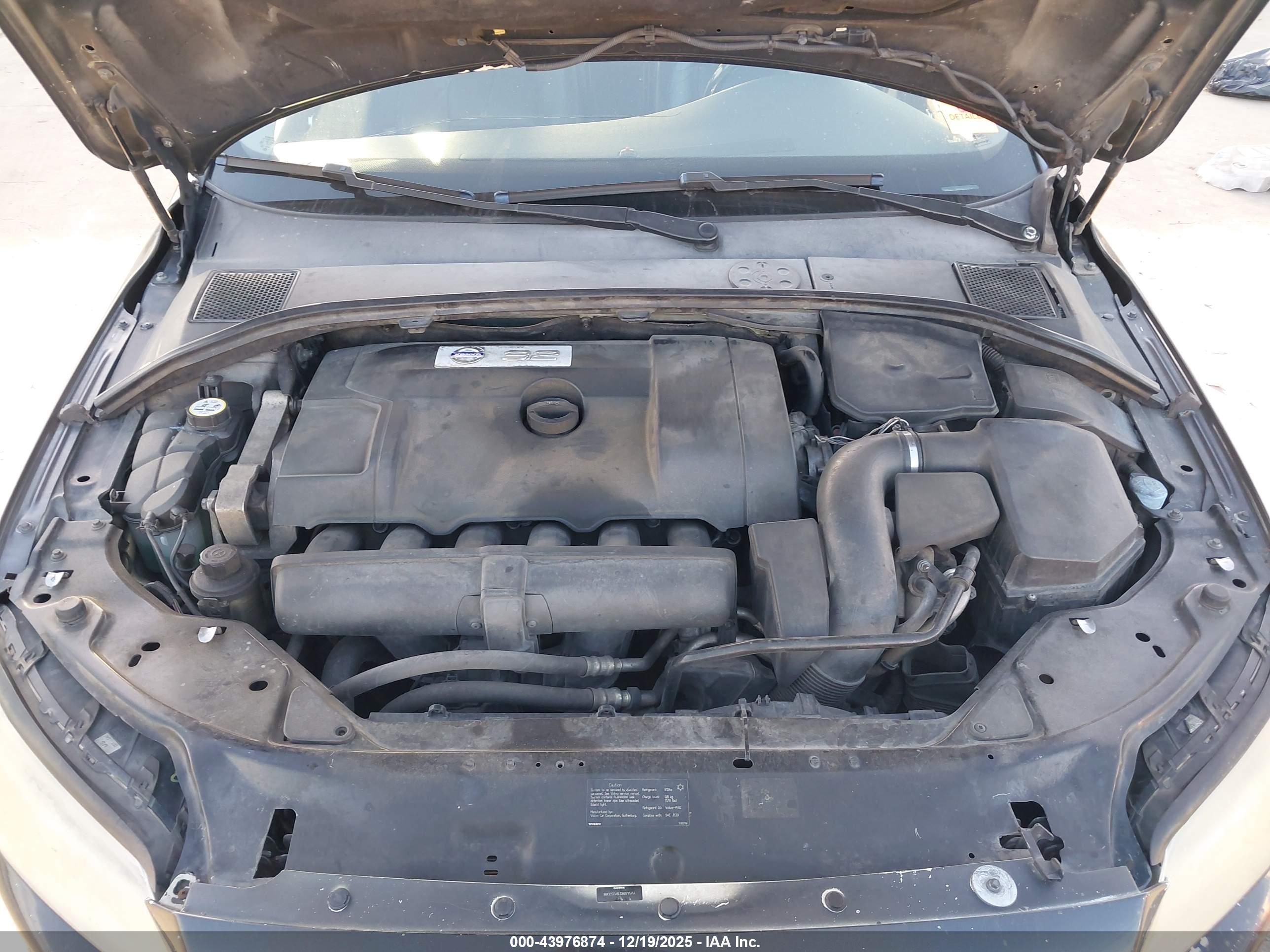 VOLVO S80 image 10