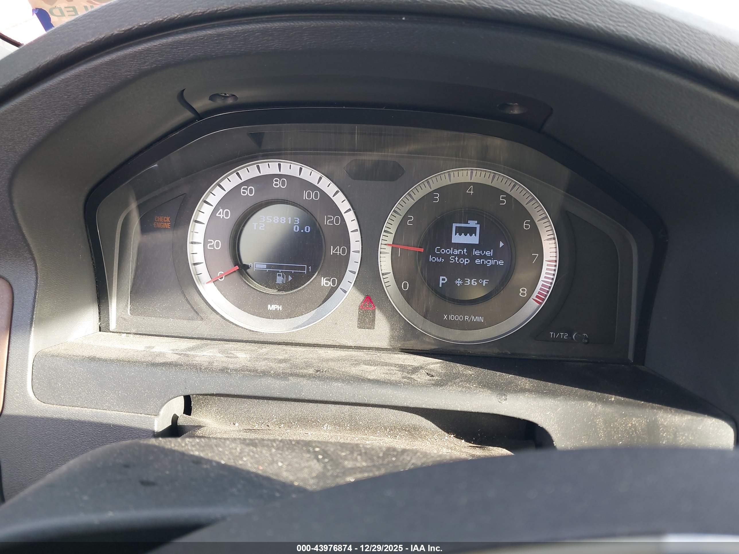 VOLVO S80 image 7