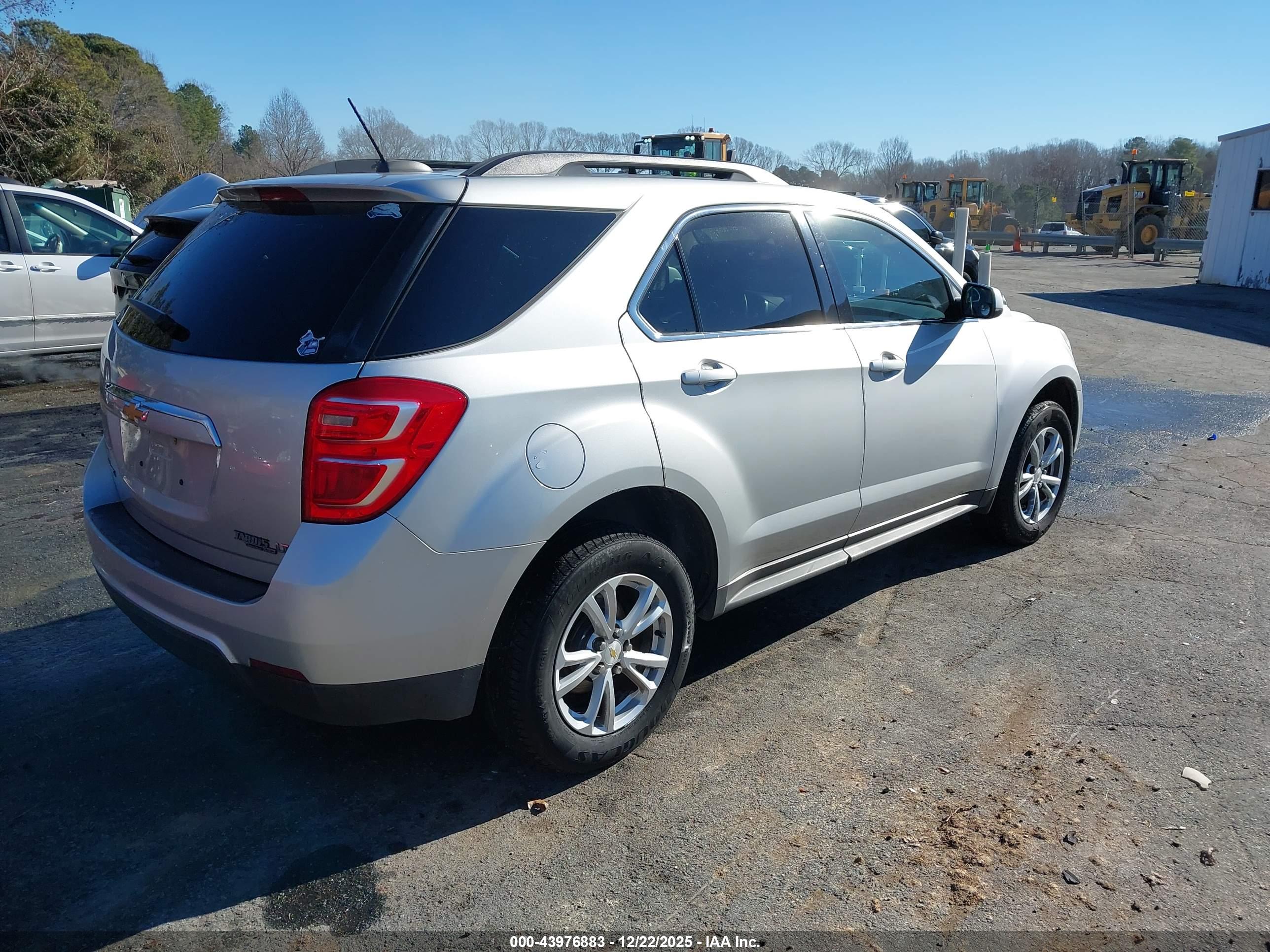 CHEVROLET EQUINOX image 4