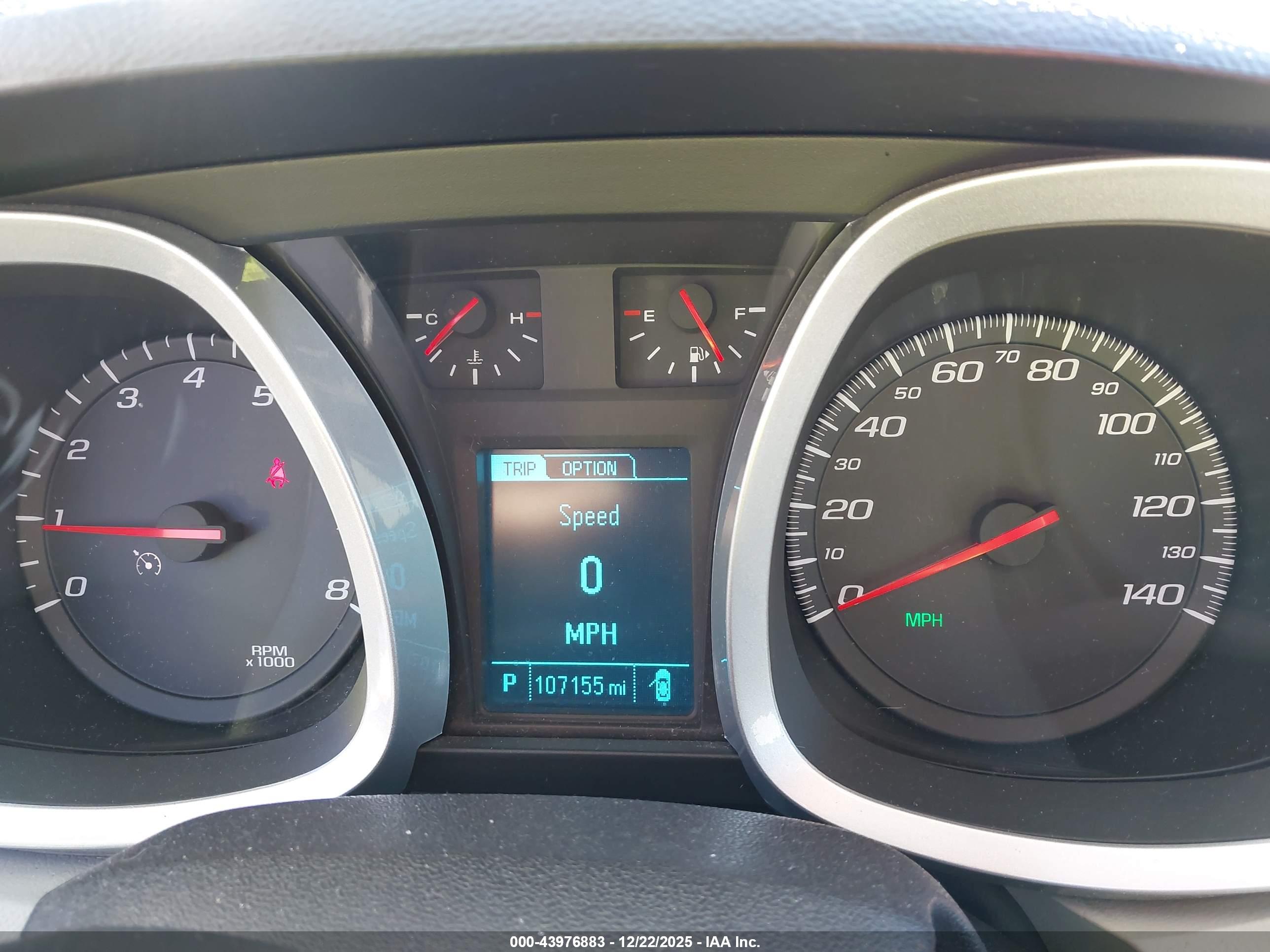 CHEVROLET EQUINOX image 7