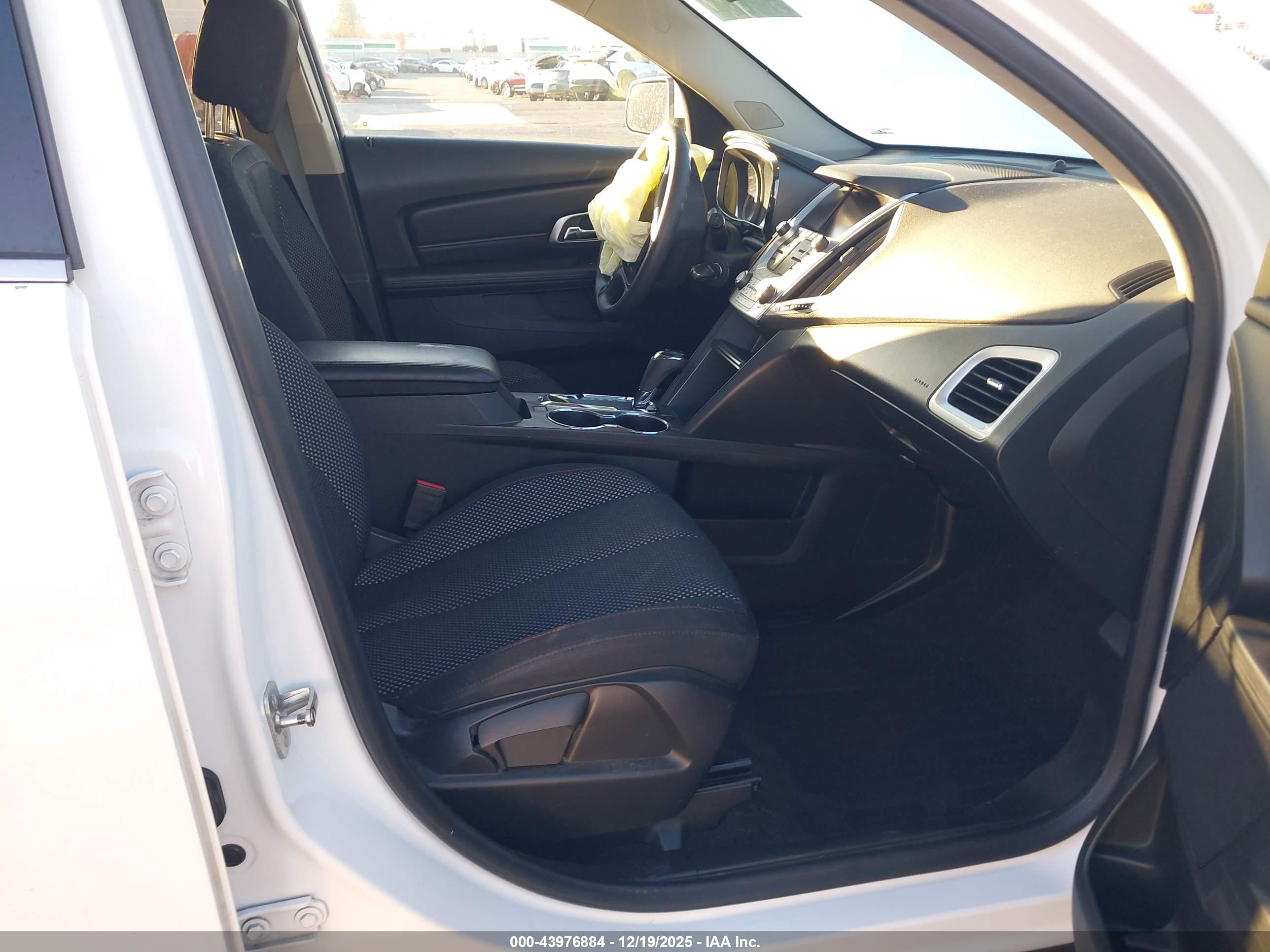 GMC TERRAIN image 5