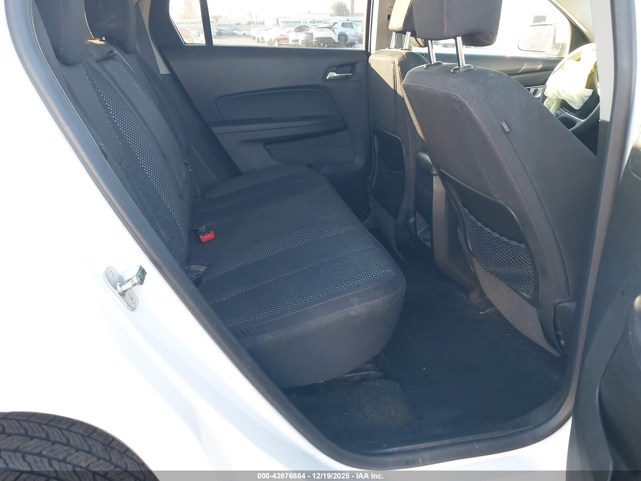 GMC TERRAIN image 8