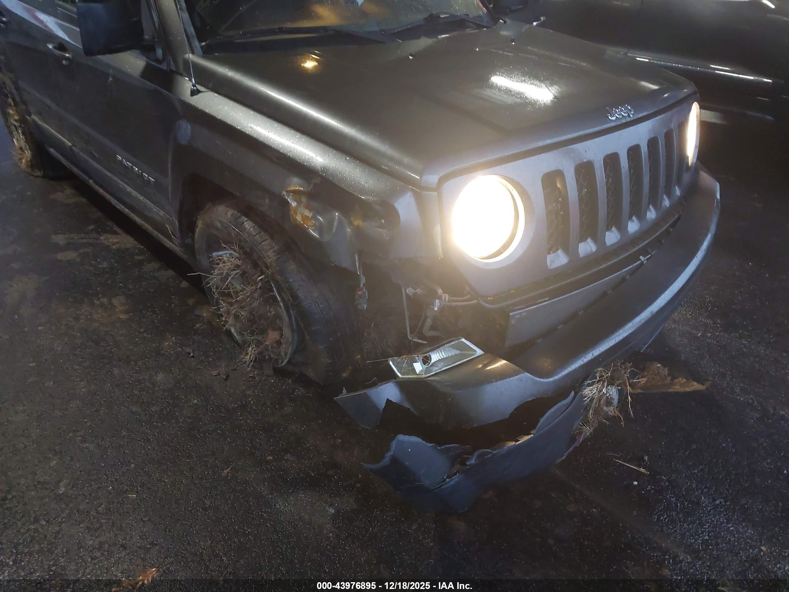 JEEP PATRIOT image 6