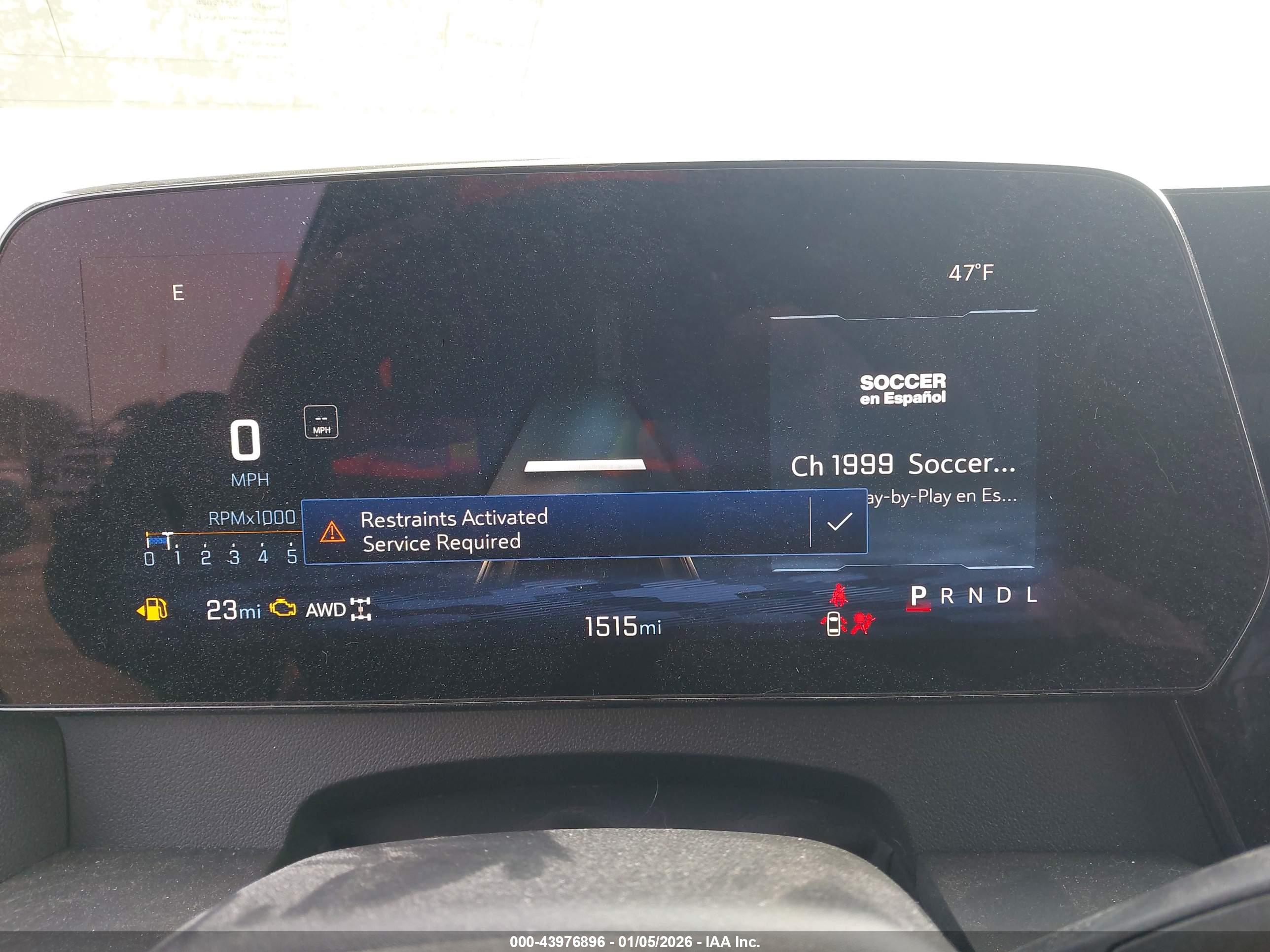 CHEVROLET TRAVERSE image 7