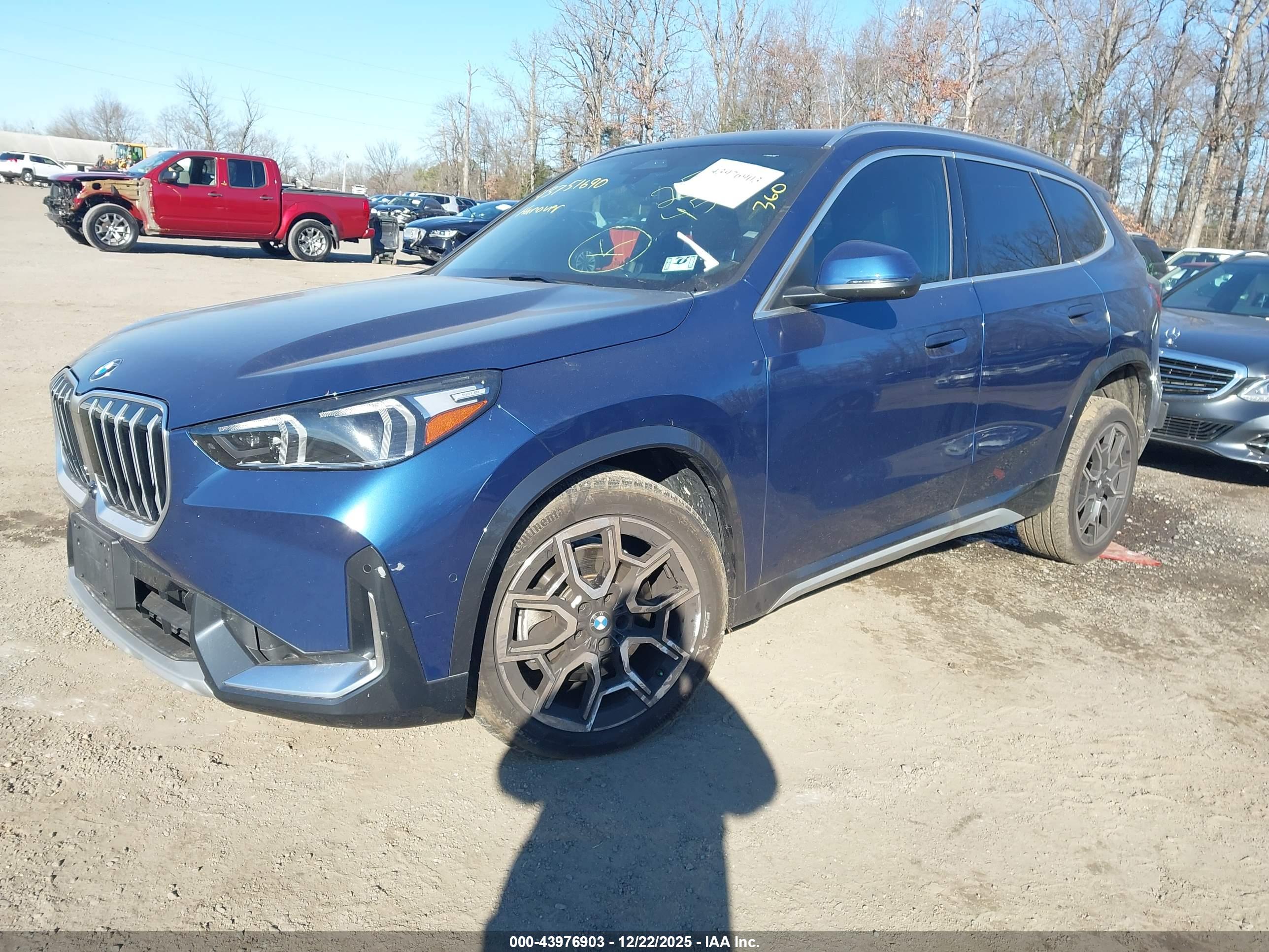 BMW X1 image 2