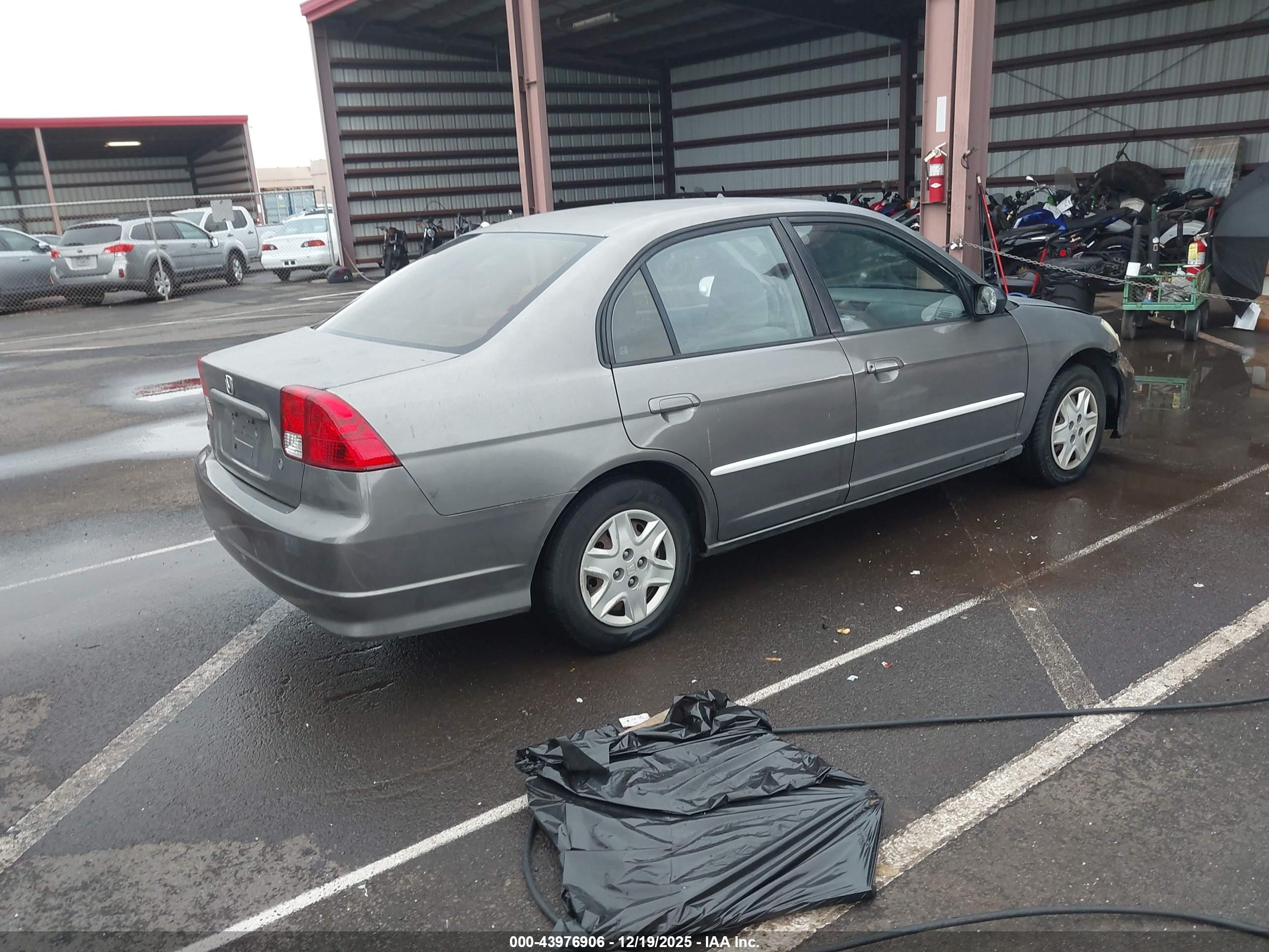 HONDA CIVIC image 4