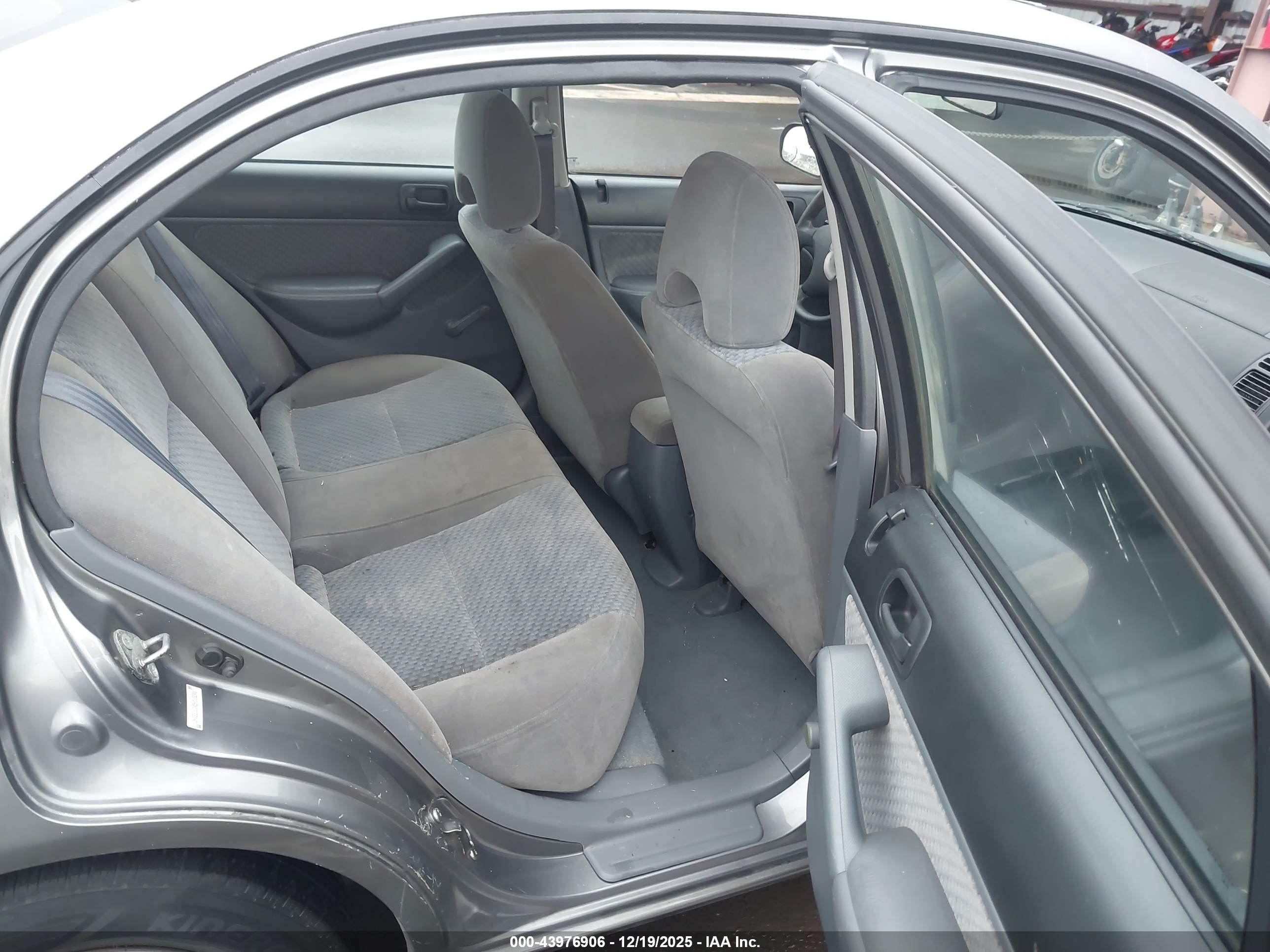 HONDA CIVIC image 8