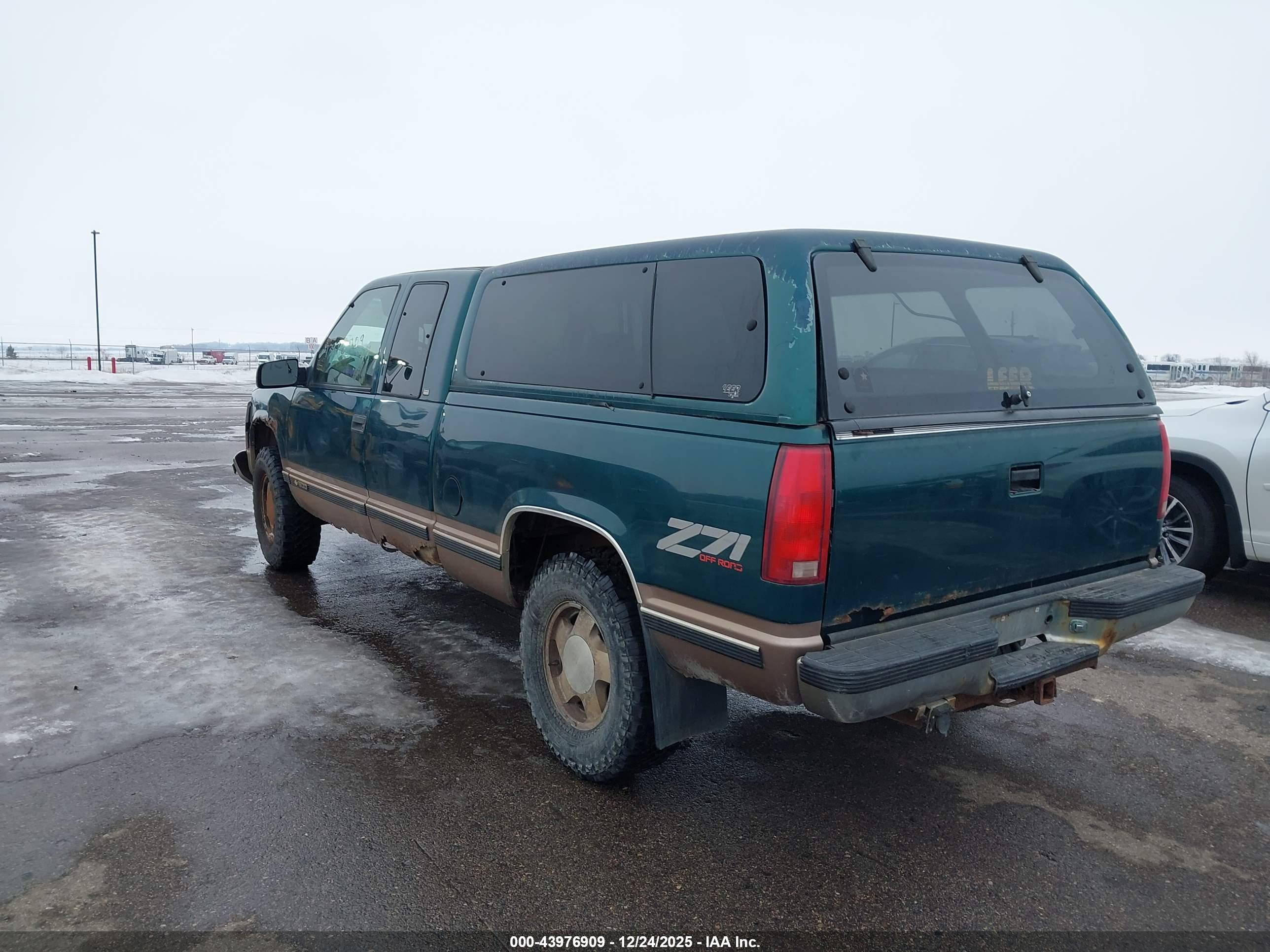 CHEVROLET K1500 image 3