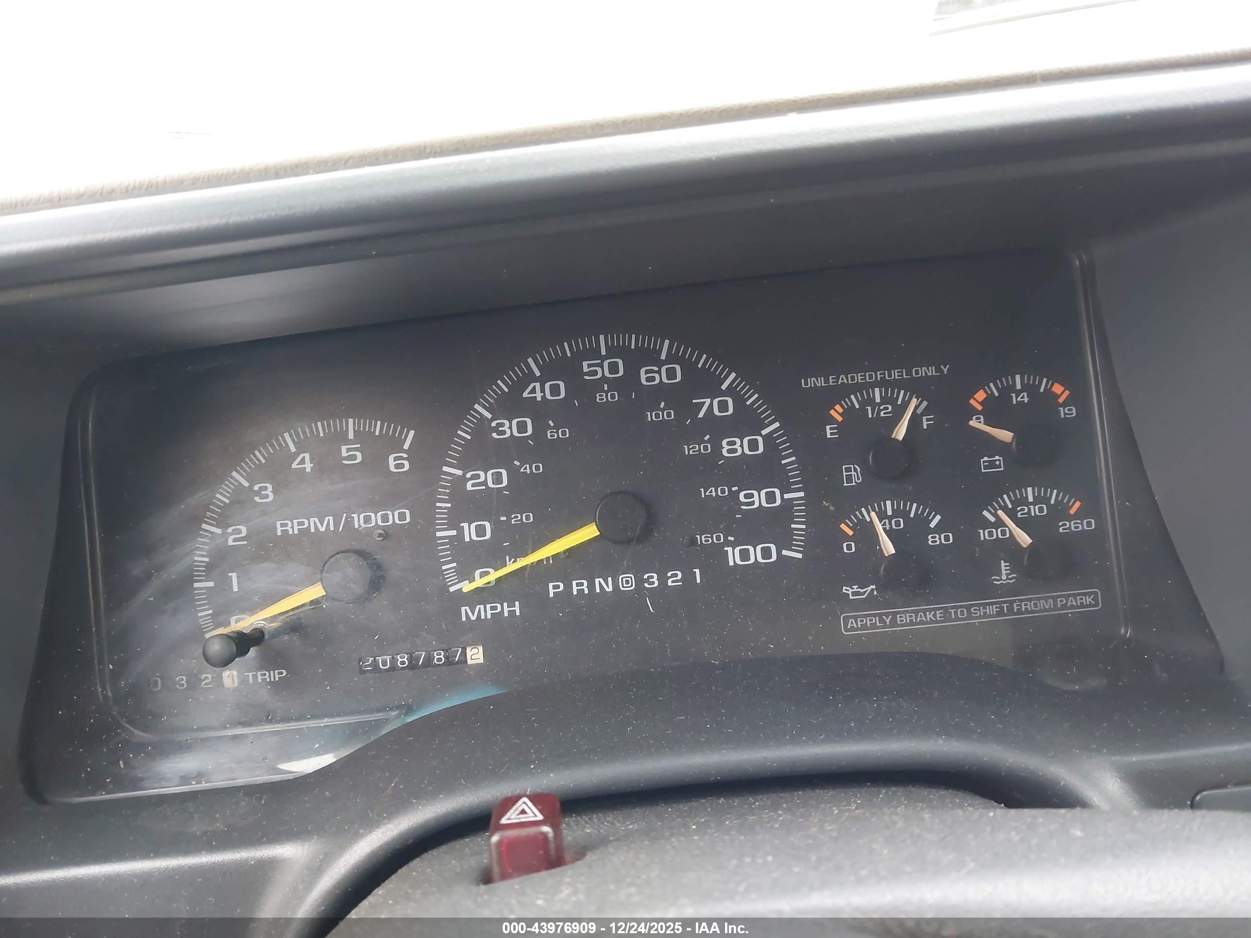 CHEVROLET K1500 image 7