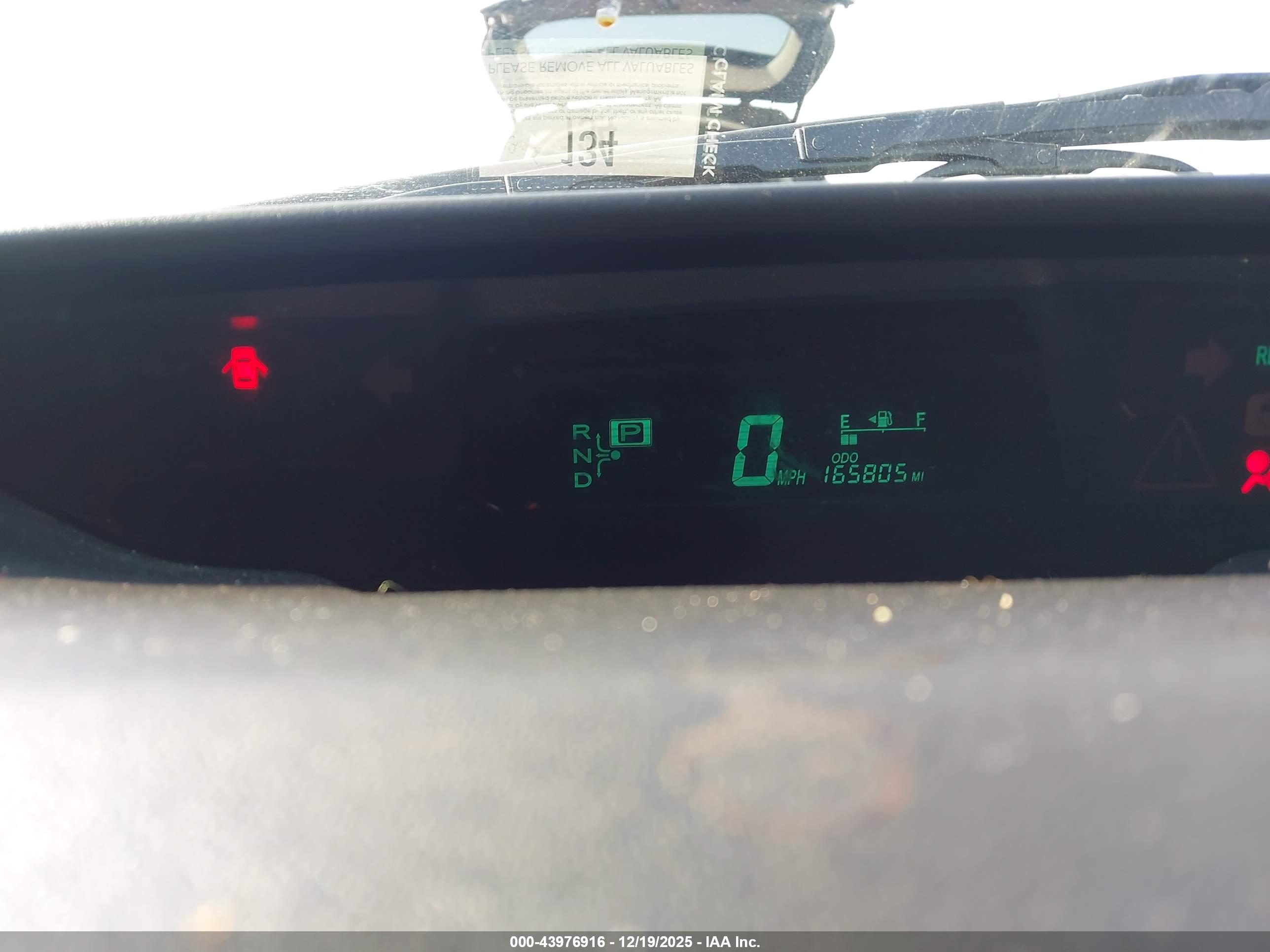 TOYOTA PRIUS image 7