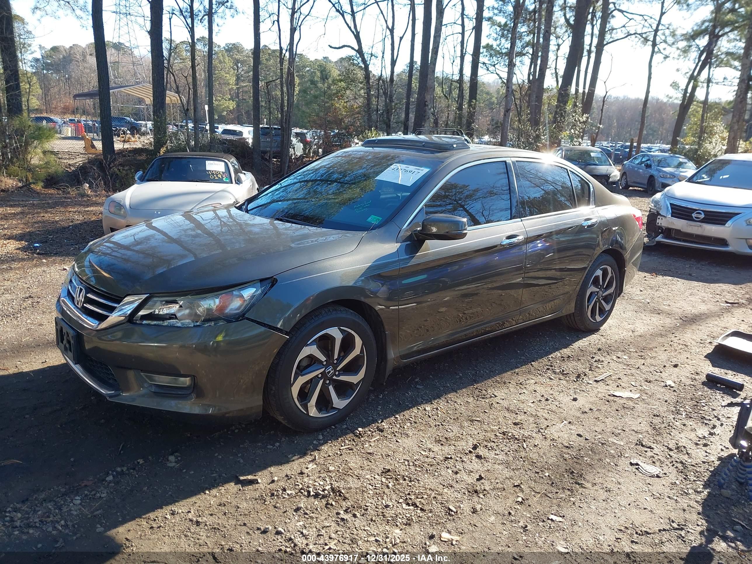 HONDA ACCORD image 2