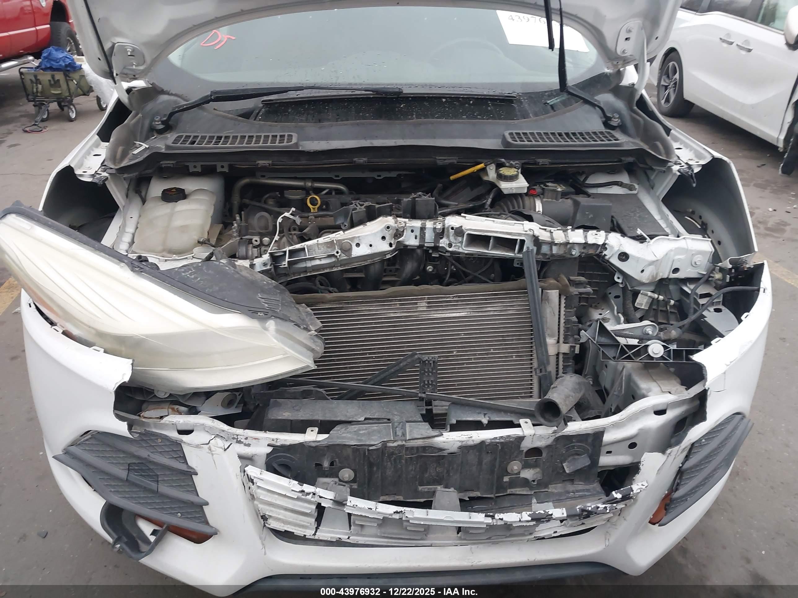 FORD ESCAPE image 10
